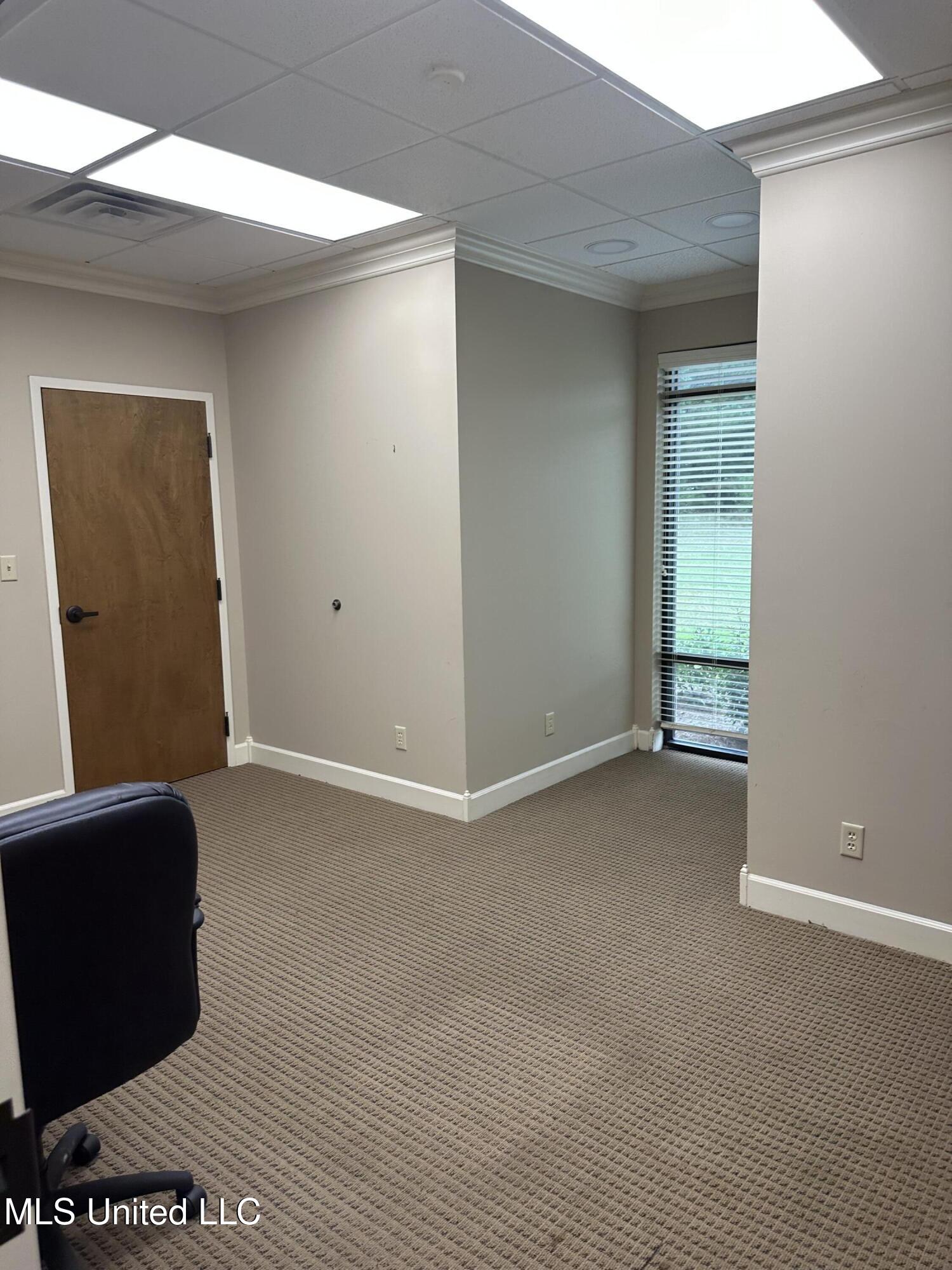 310 Byram Place Property Photo 7