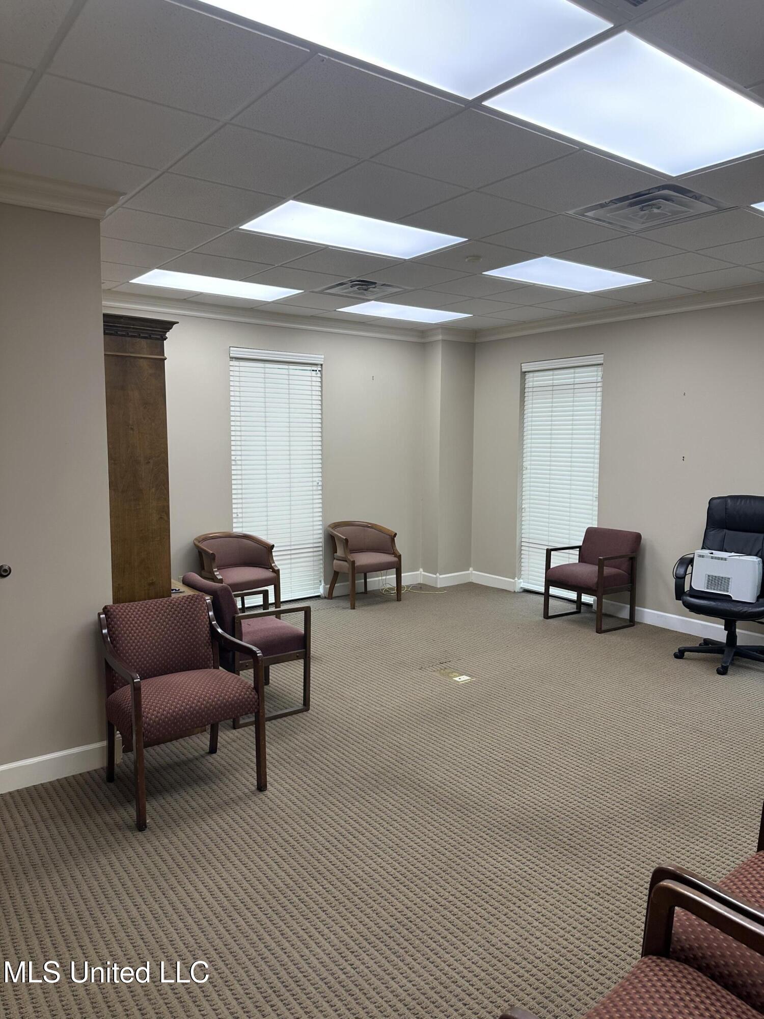 310 Byram Place Property Photo 10