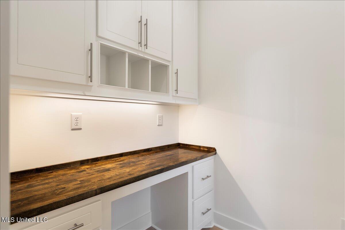 149 Ashwood Lane Property Photo 28