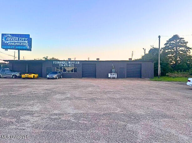 3730 Main Street Property Photo 1