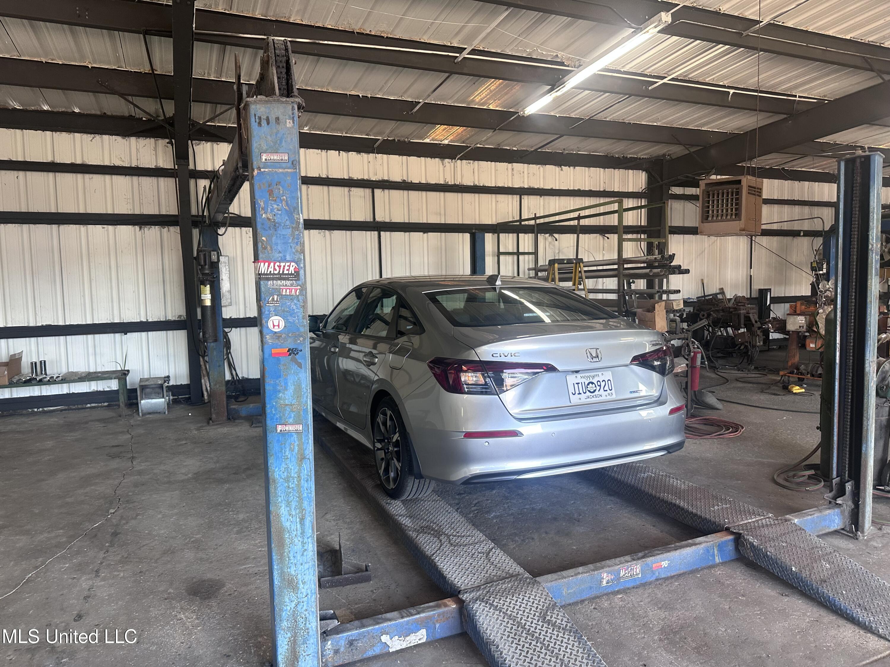 3730 Main Street Property Photo 11