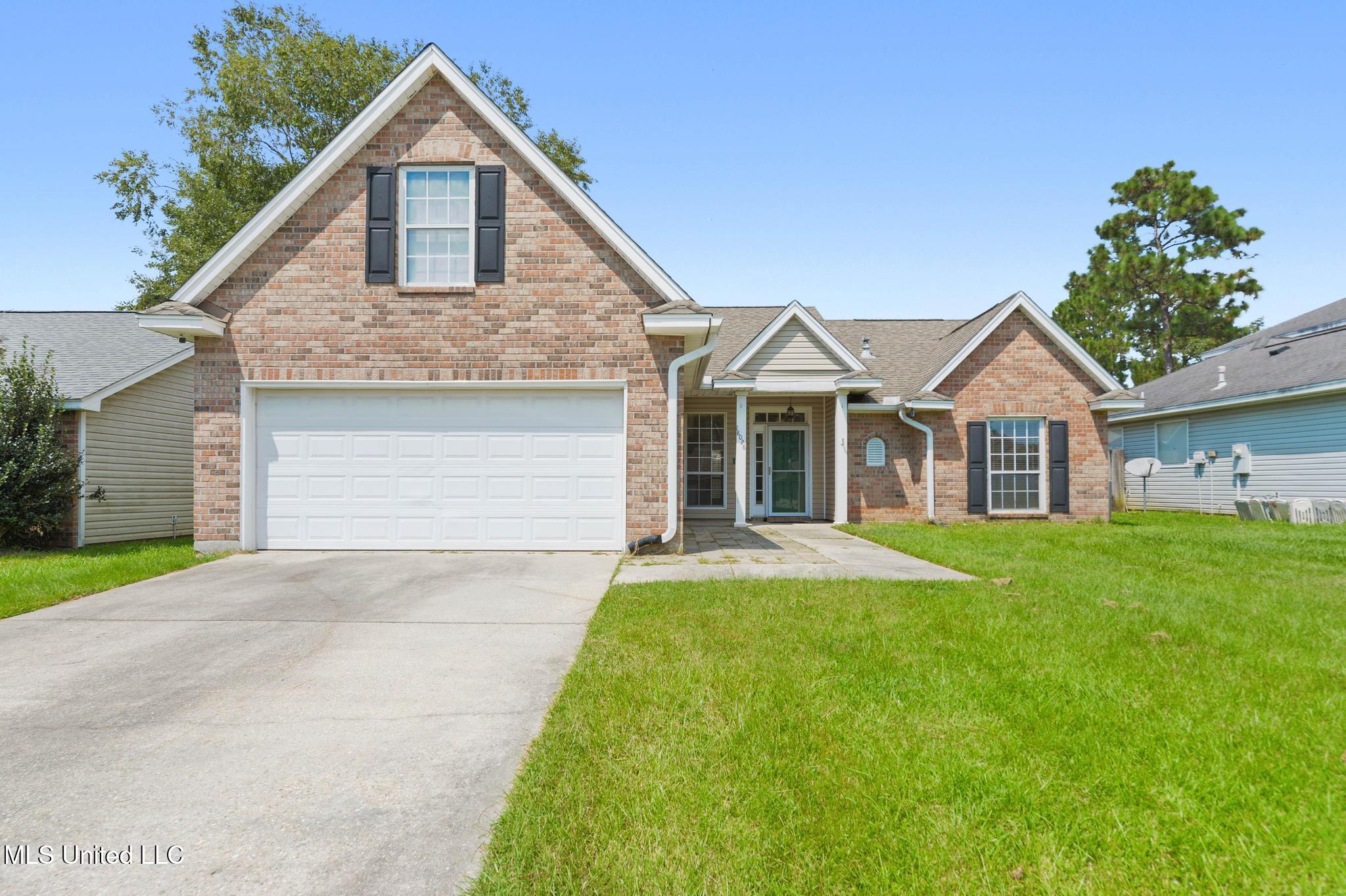 18026 Cypress Pointe Drive Property Photo 2