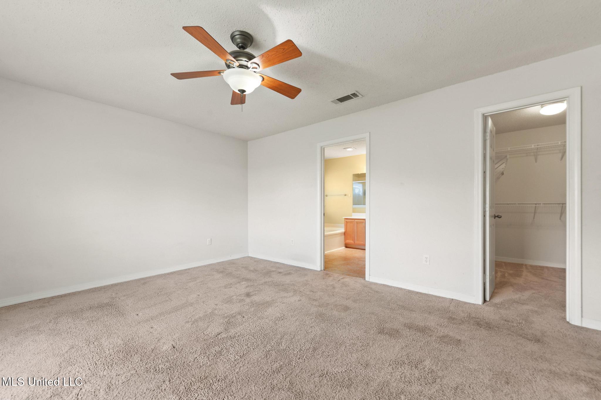 18026 Cypress Pointe Drive Property Photo 13