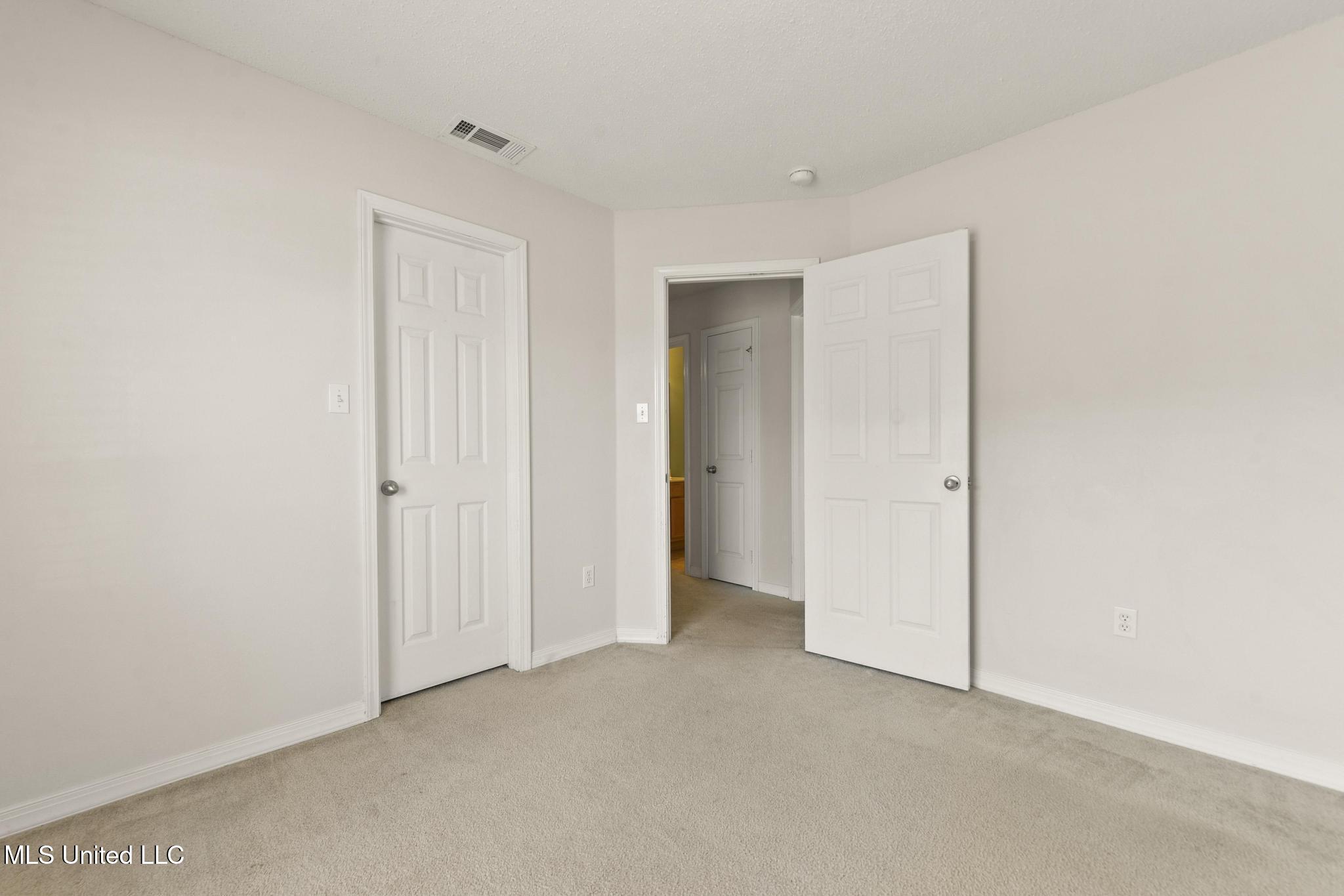 18026 Cypress Pointe Drive Property Photo 17
