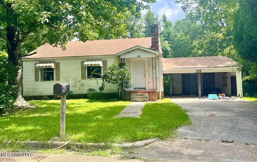 809 Robertson Street Property Photo 7