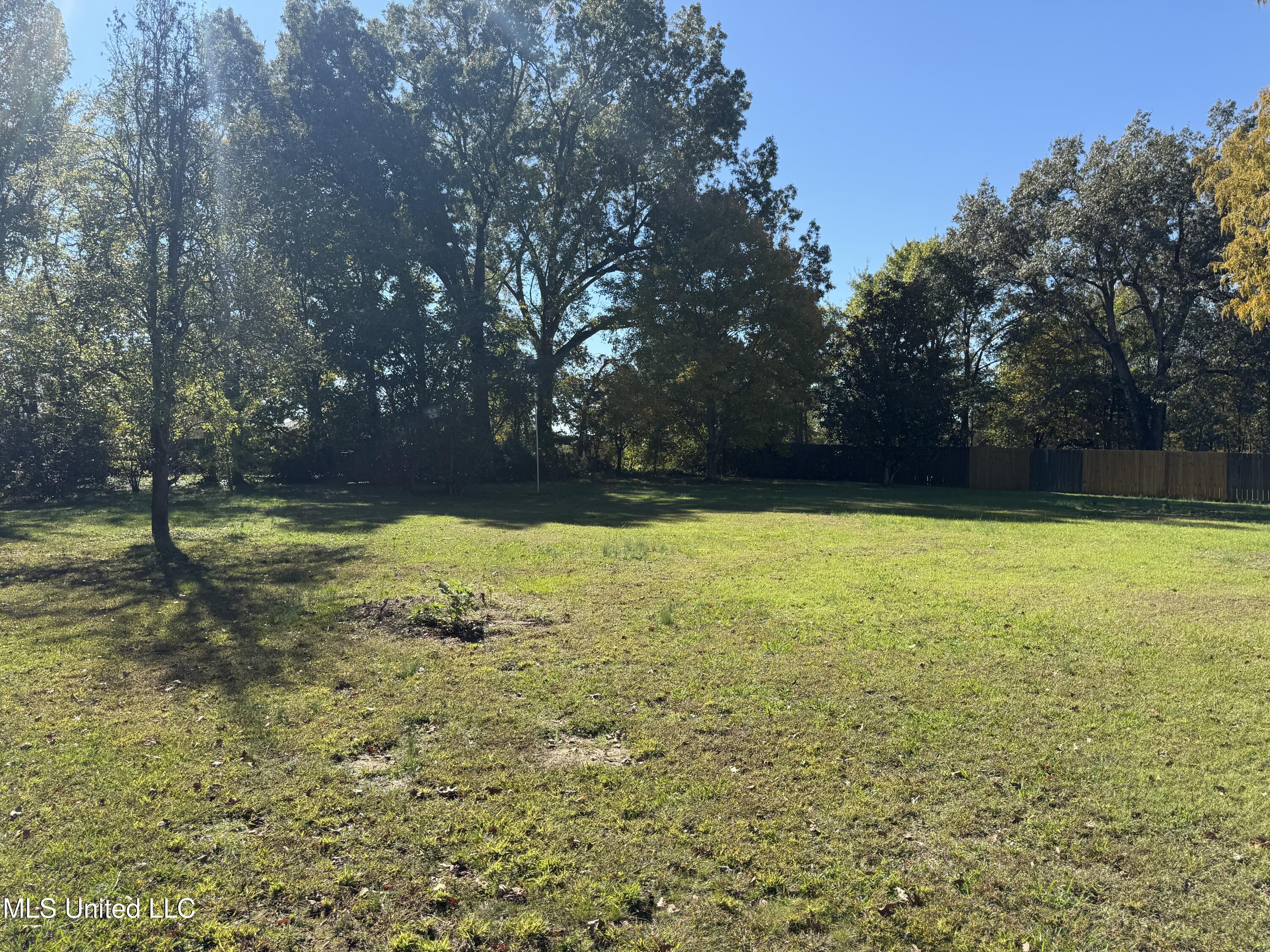 1999 Edgewood Boulevard Property Photo 13