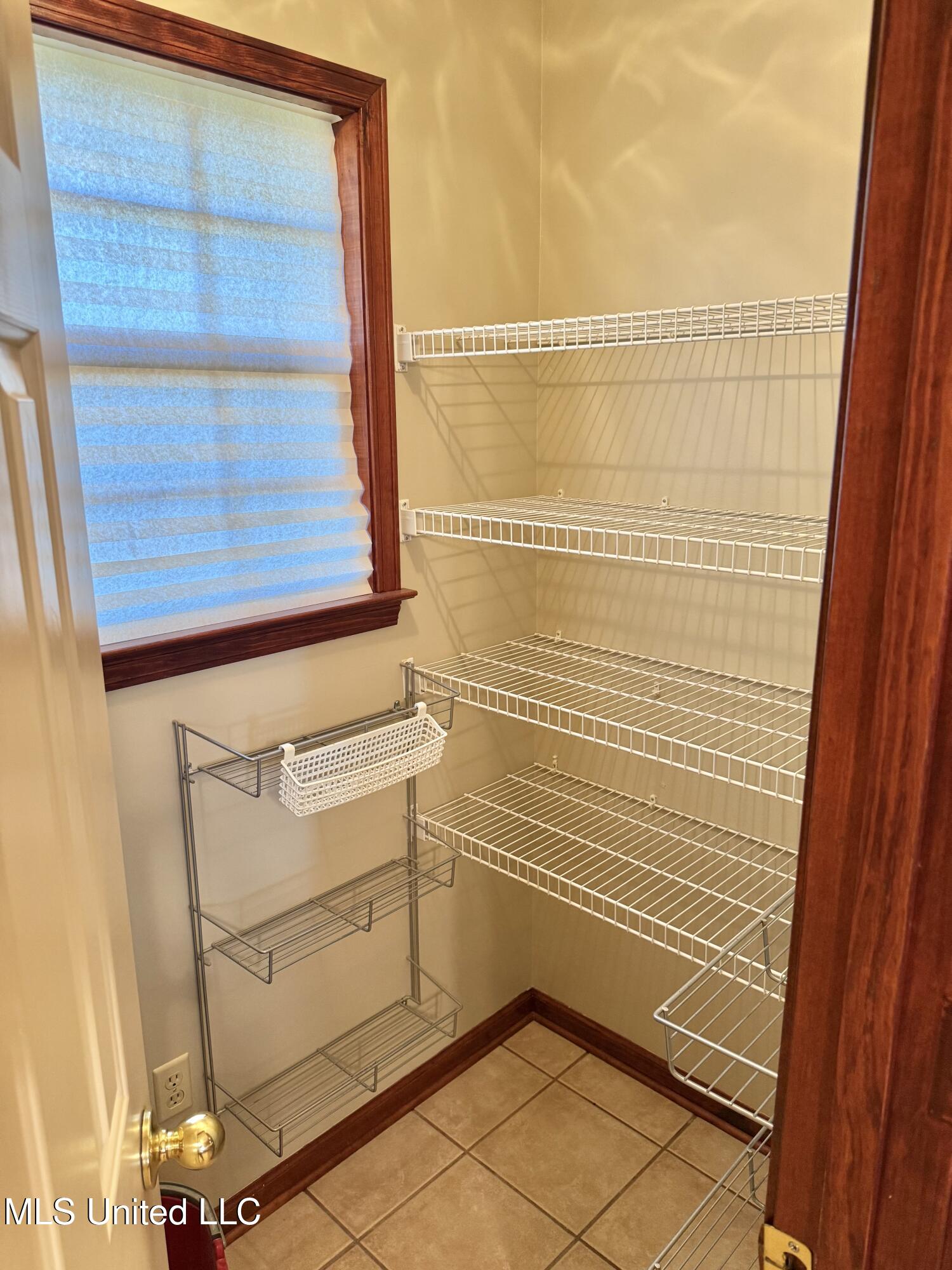 1999 Edgewood Boulevard Property Photo 21