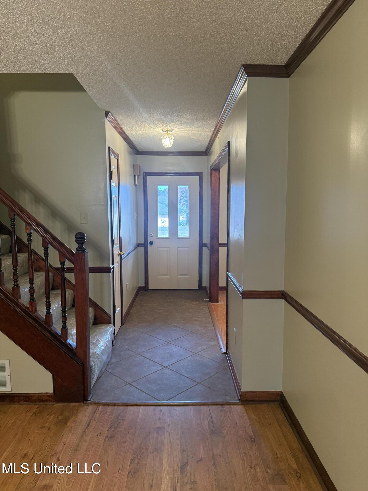 1999 Edgewood Boulevard Property Photo 22