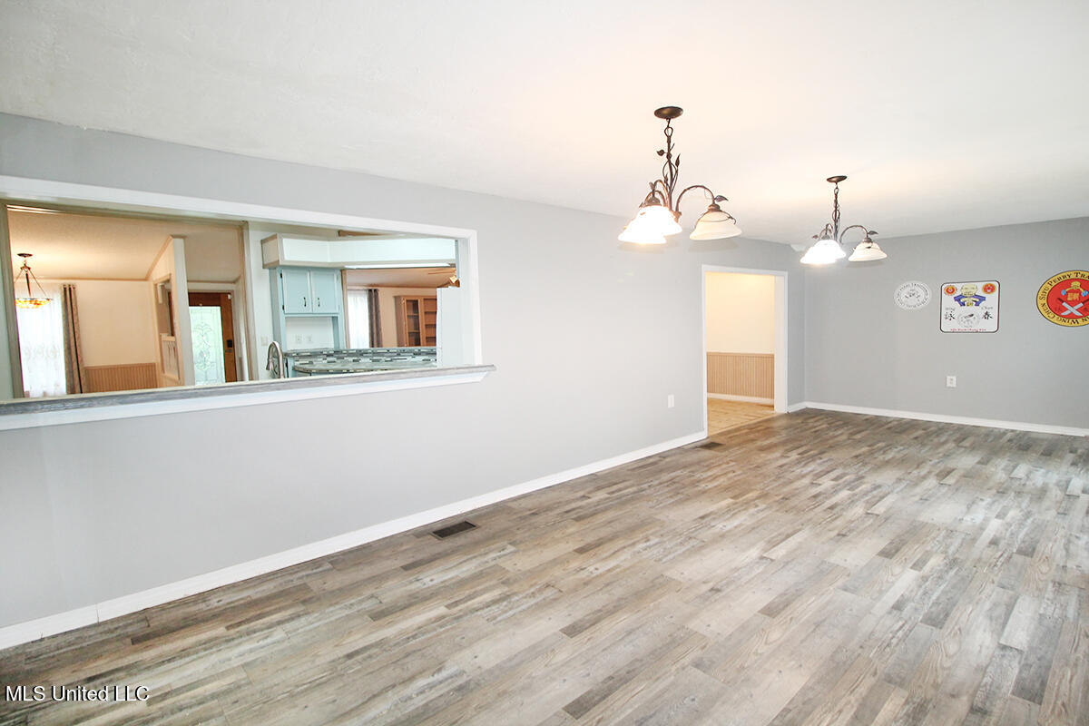202 Howell Road Property Photo 19