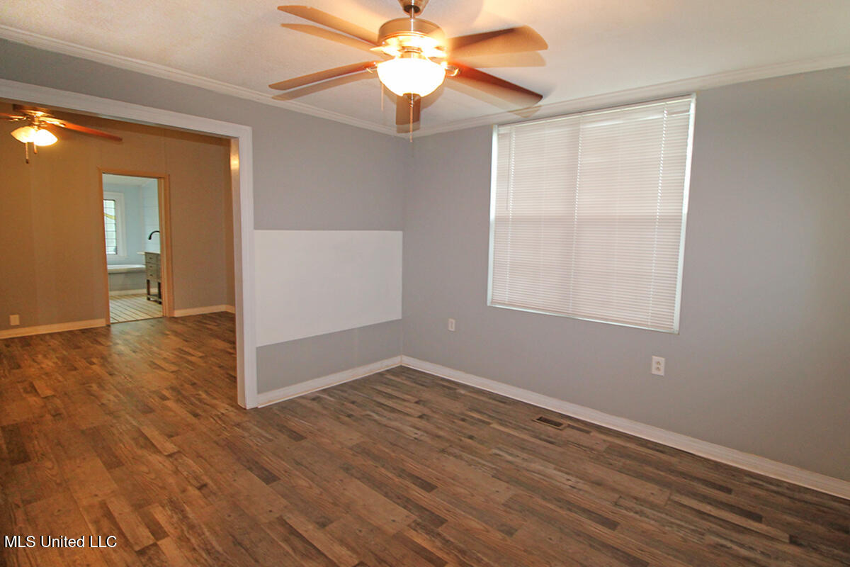 202 Howell Road Property Photo 26