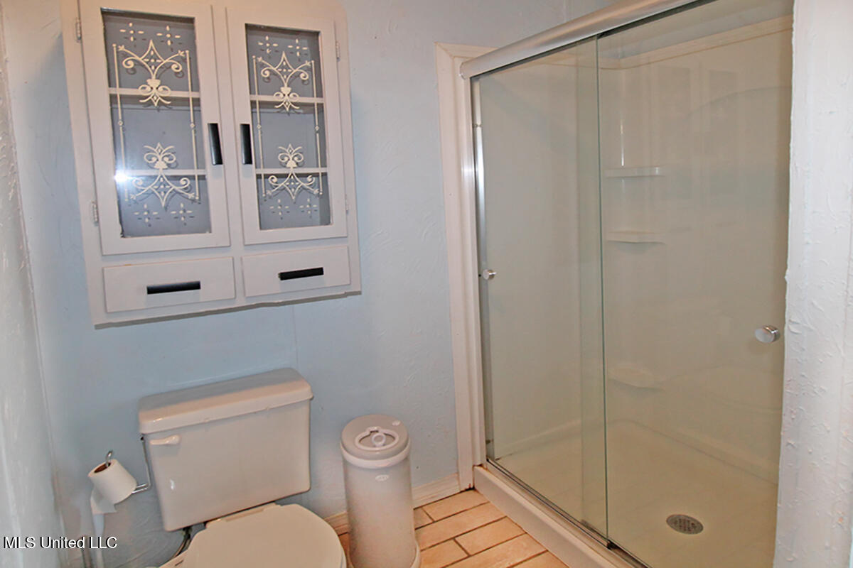 202 Howell Road Property Photo 31