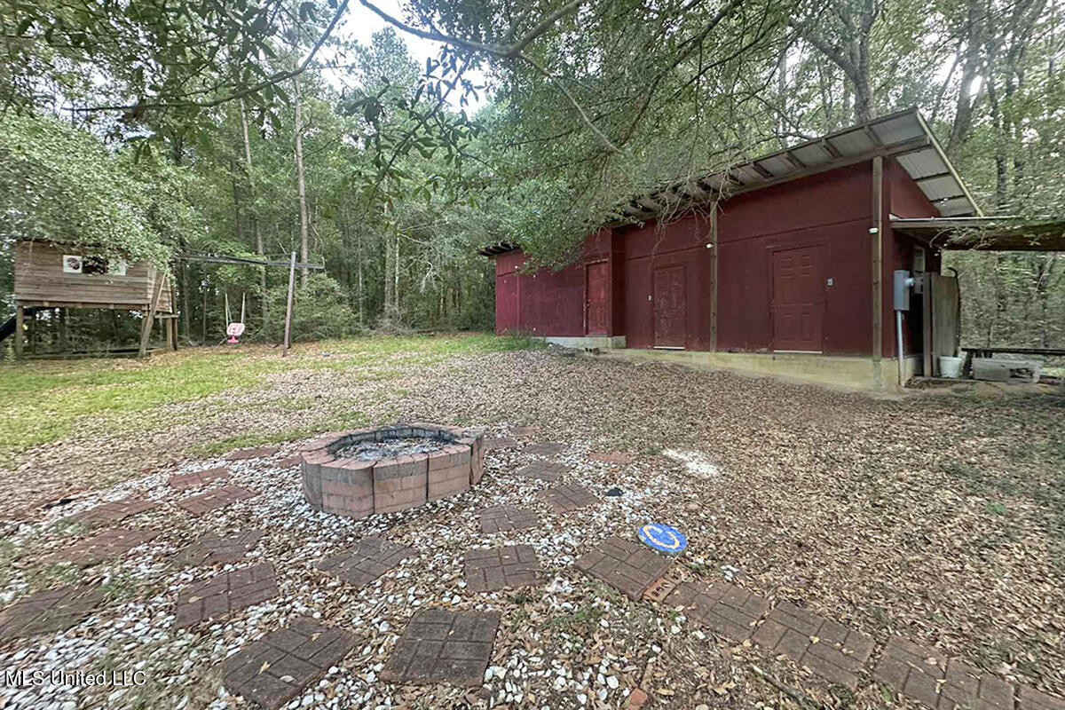 202 Howell Road Property Photo 40