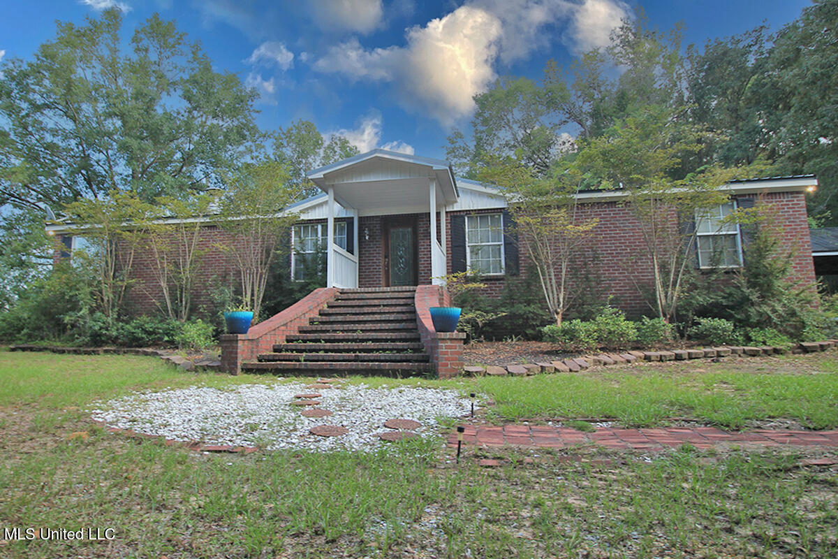 202 Howell Road Property Photo 47