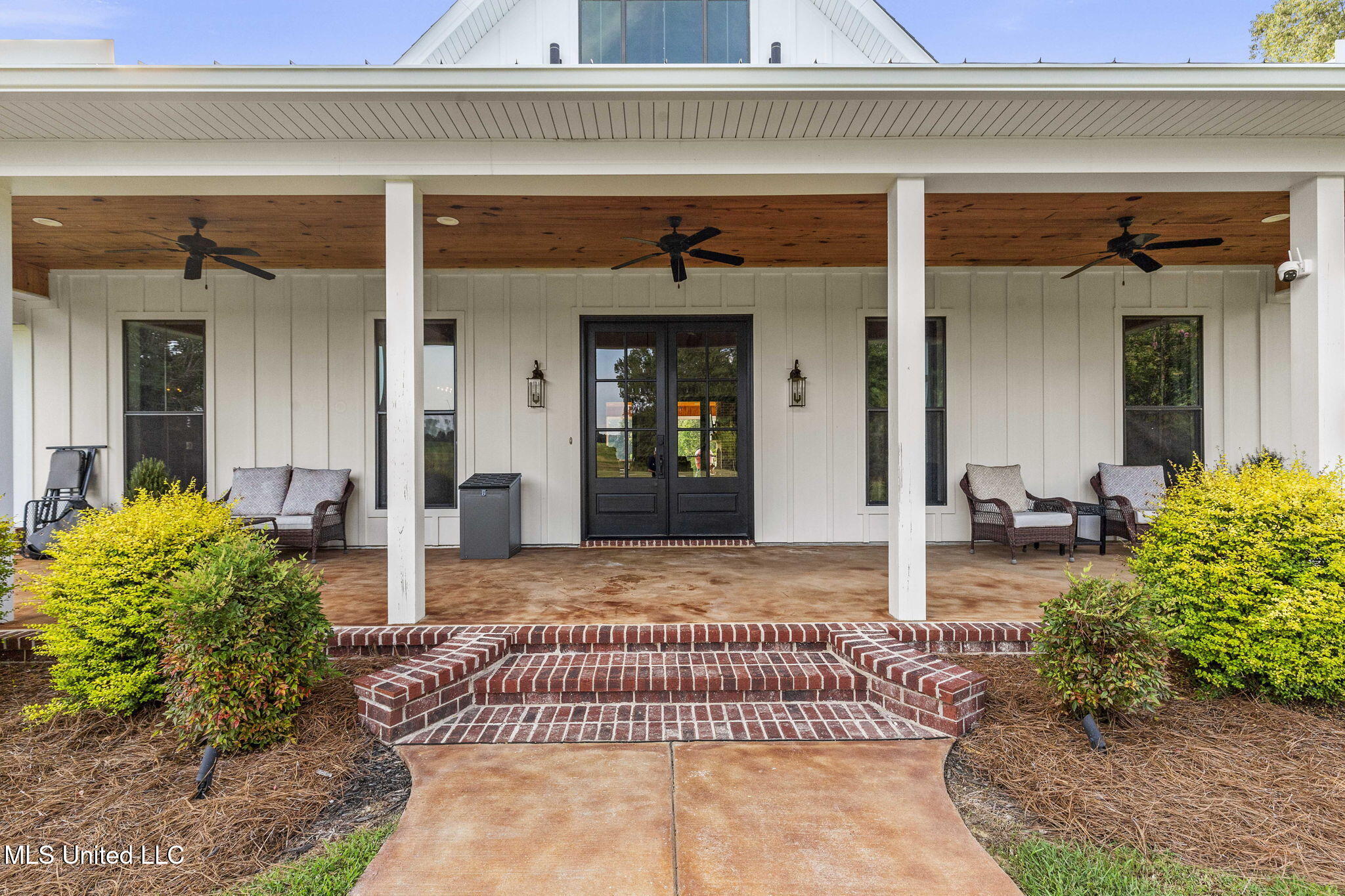 353 Flinco Farms Road Property Photo 6