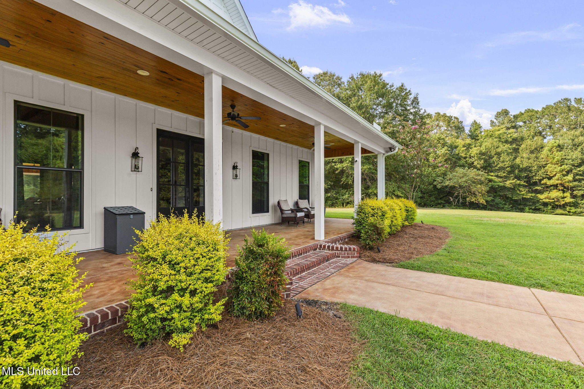 353 Flinco Farms Road Property Photo 7