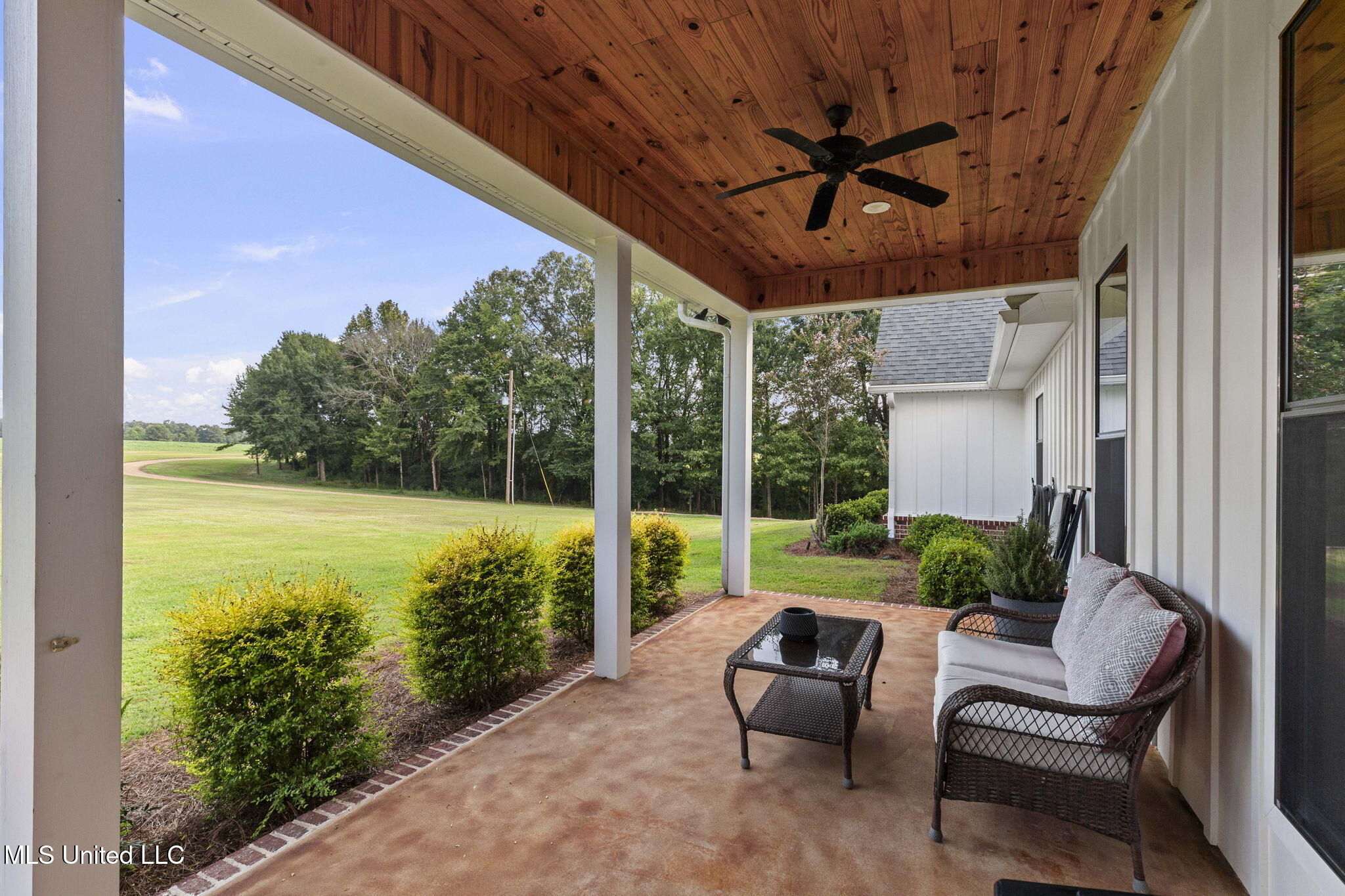 353 Flinco Farms Road Property Photo 8