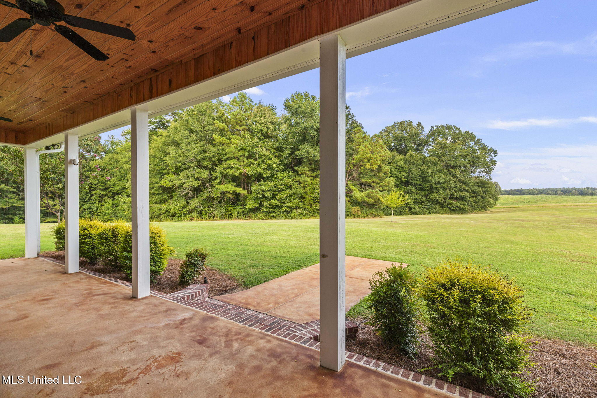 353 Flinco Farms Road Property Photo 9