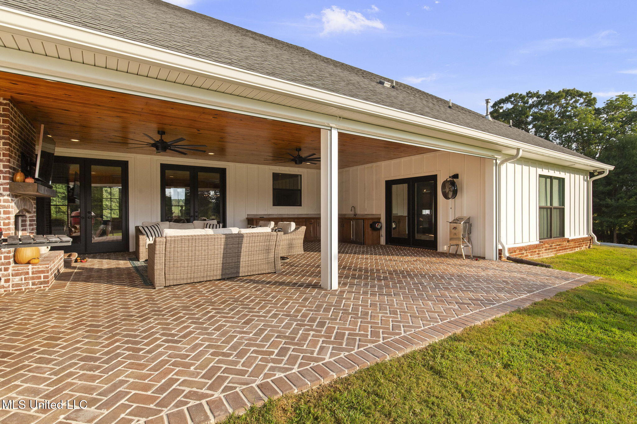 353 Flinco Farms Road Property Photo 68