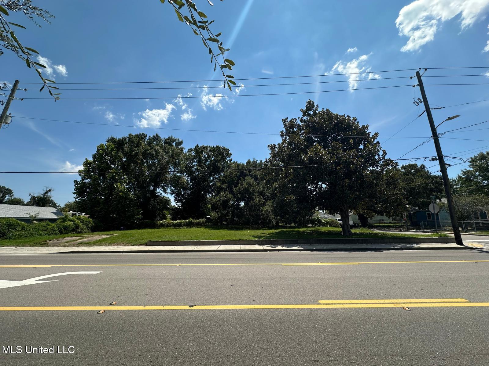 294 Kuhn Street Property Photo 5