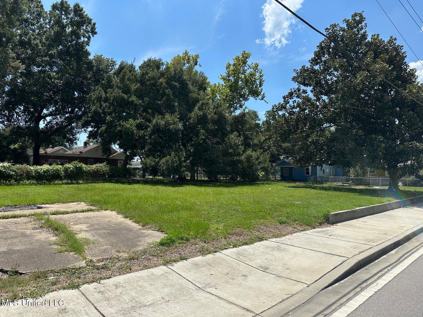 294 Kuhn Street Property Photo 7