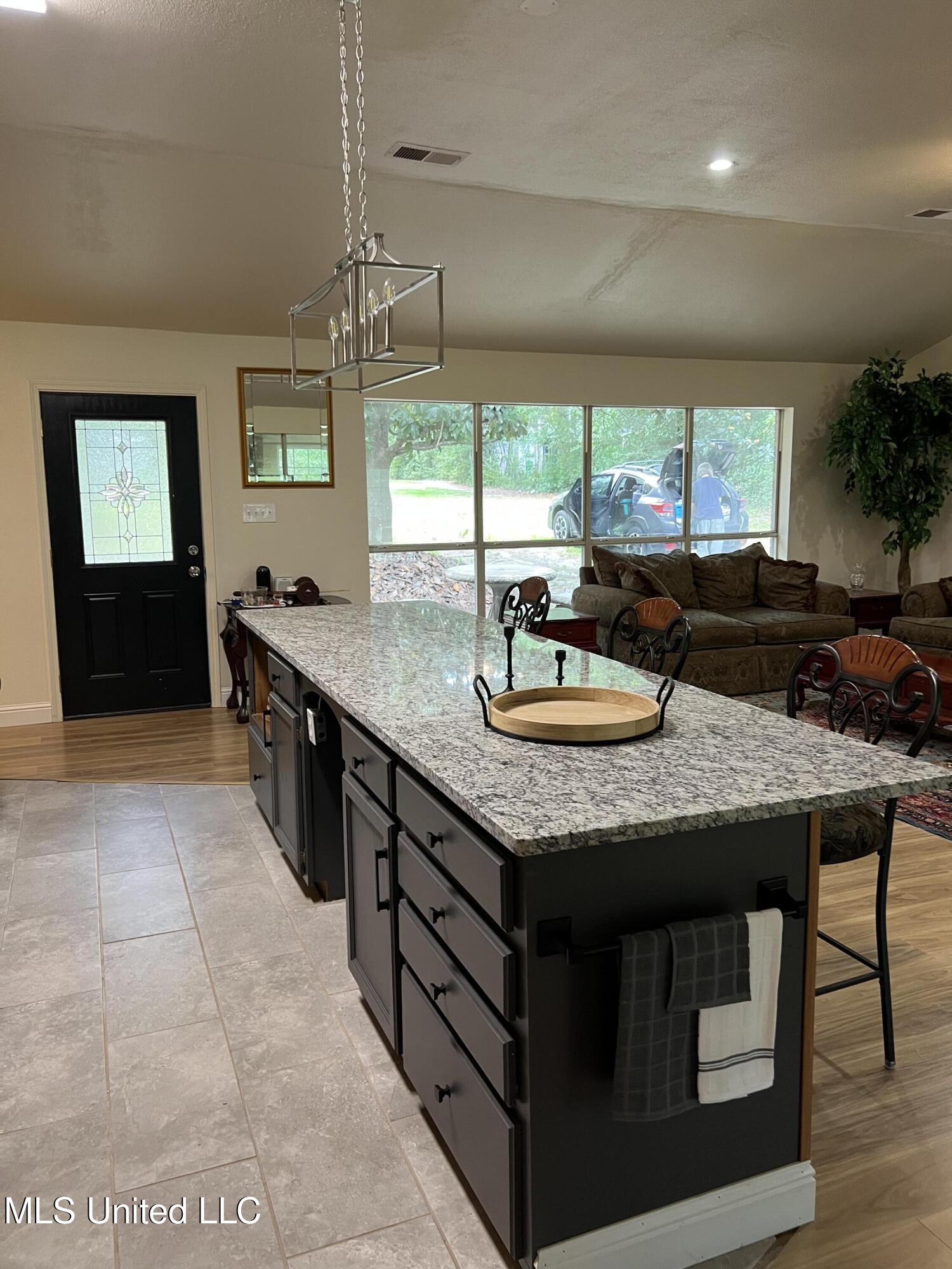 260 Lakeside Drive Property Photo 3