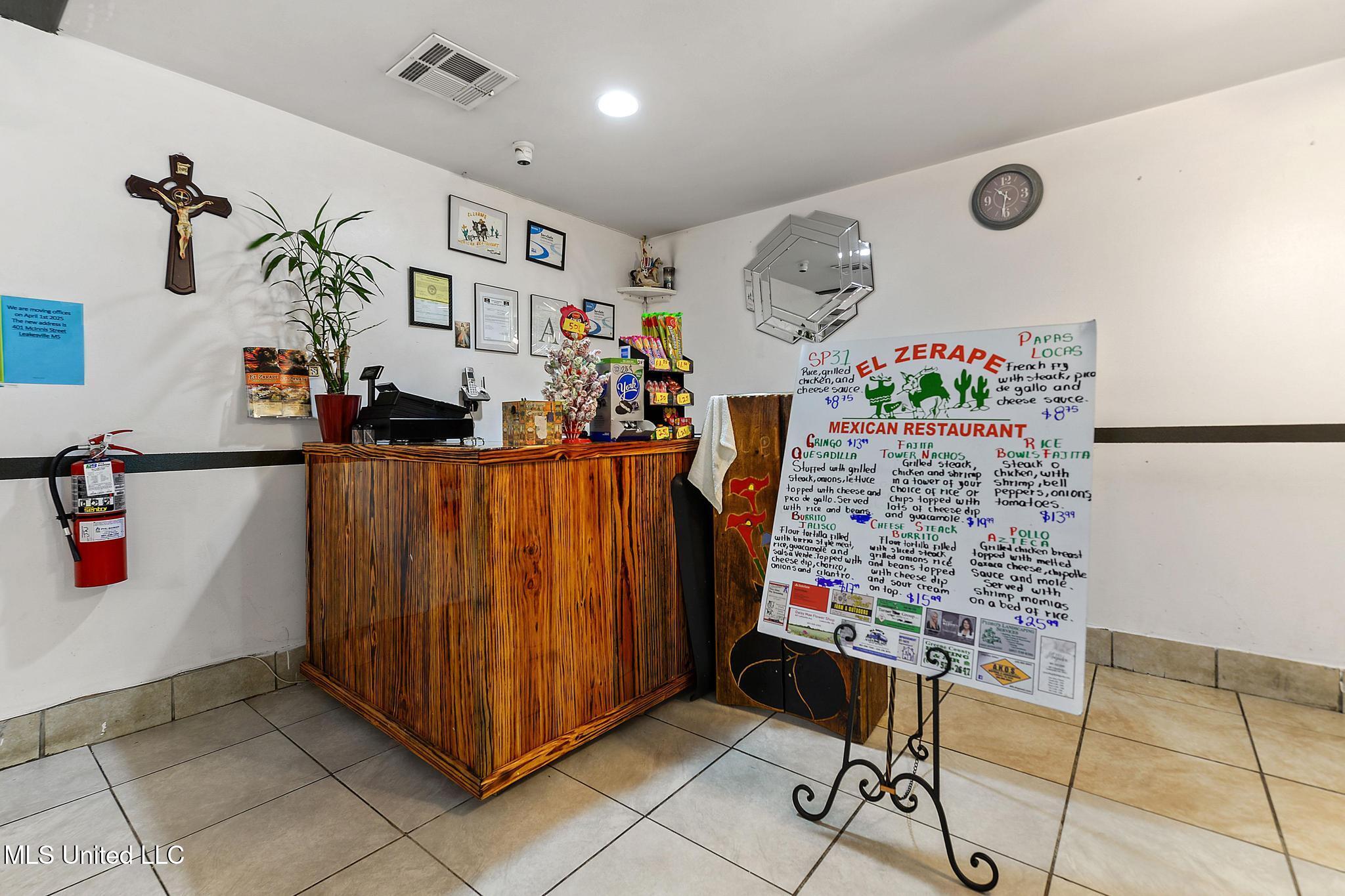 202 River Street Property Photo 3