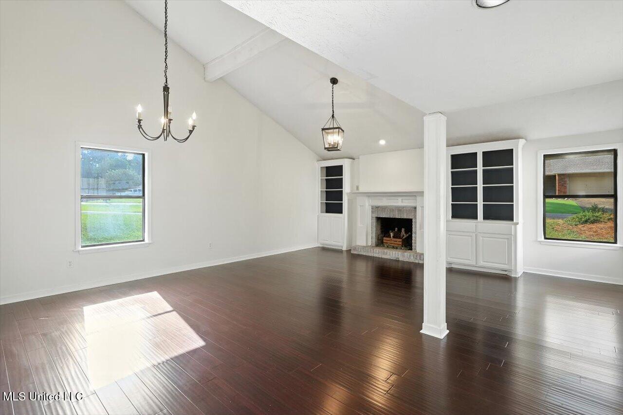 2 Pheasant Run Property Photo 6