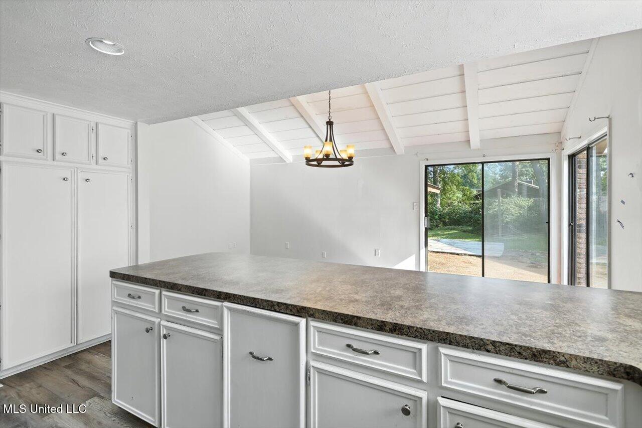 2 Pheasant Run Property Photo 10