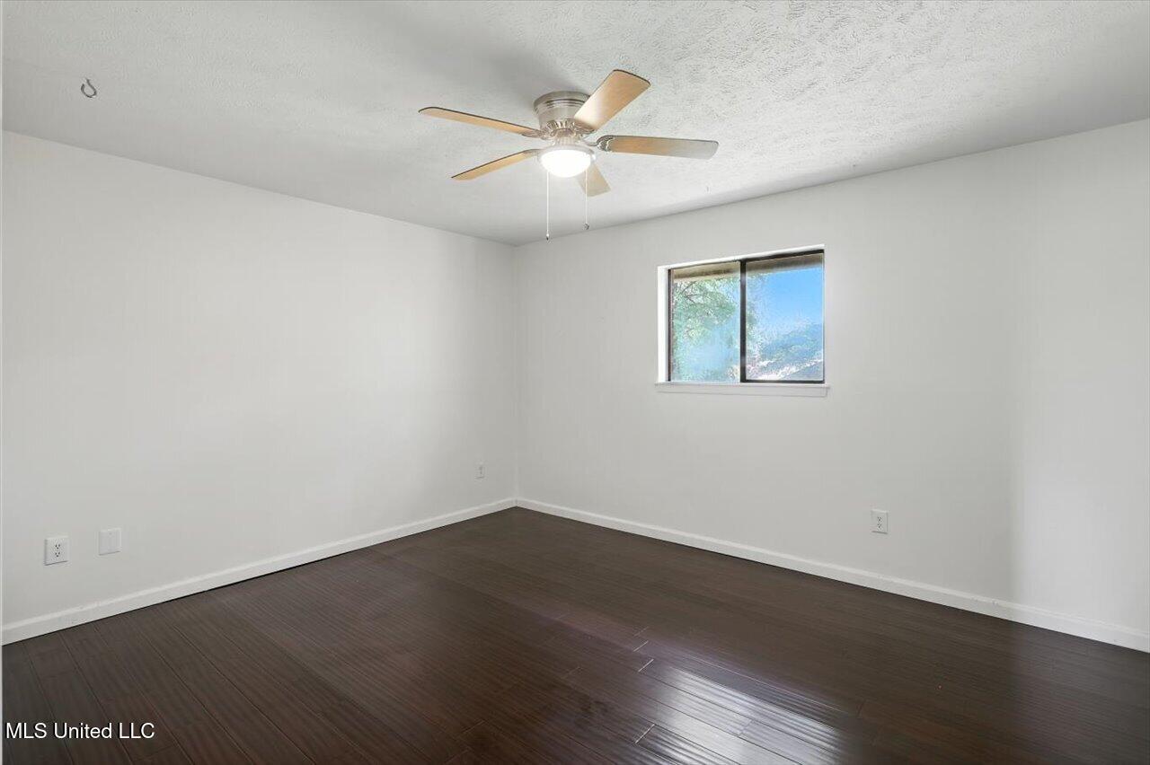 2 Pheasant Run Property Photo 22