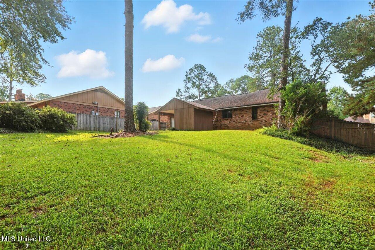 2 Pheasant Run Property Photo 26