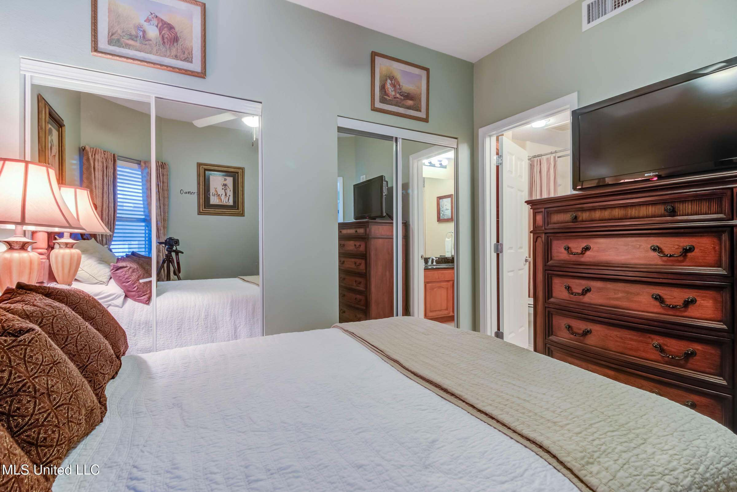 2668 Beach Boulevard Property Photo 34