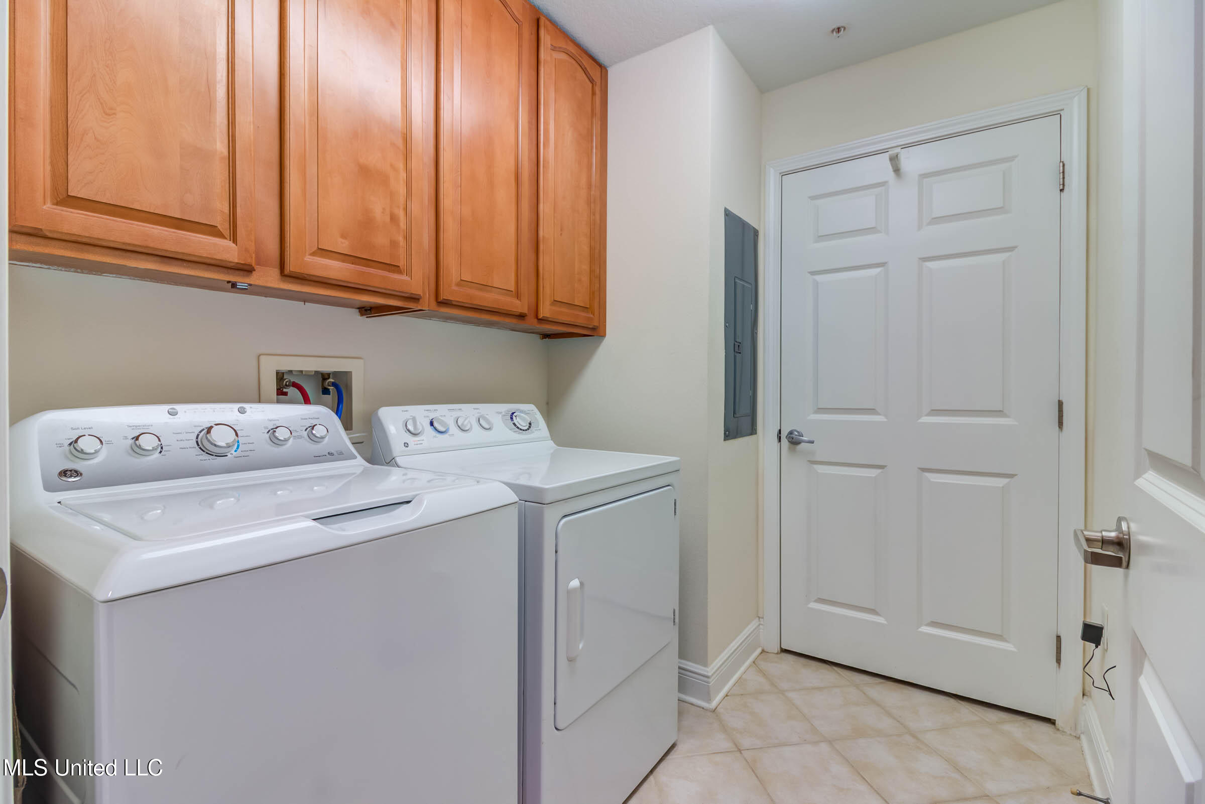 2668 Beach Boulevard Property Photo 37