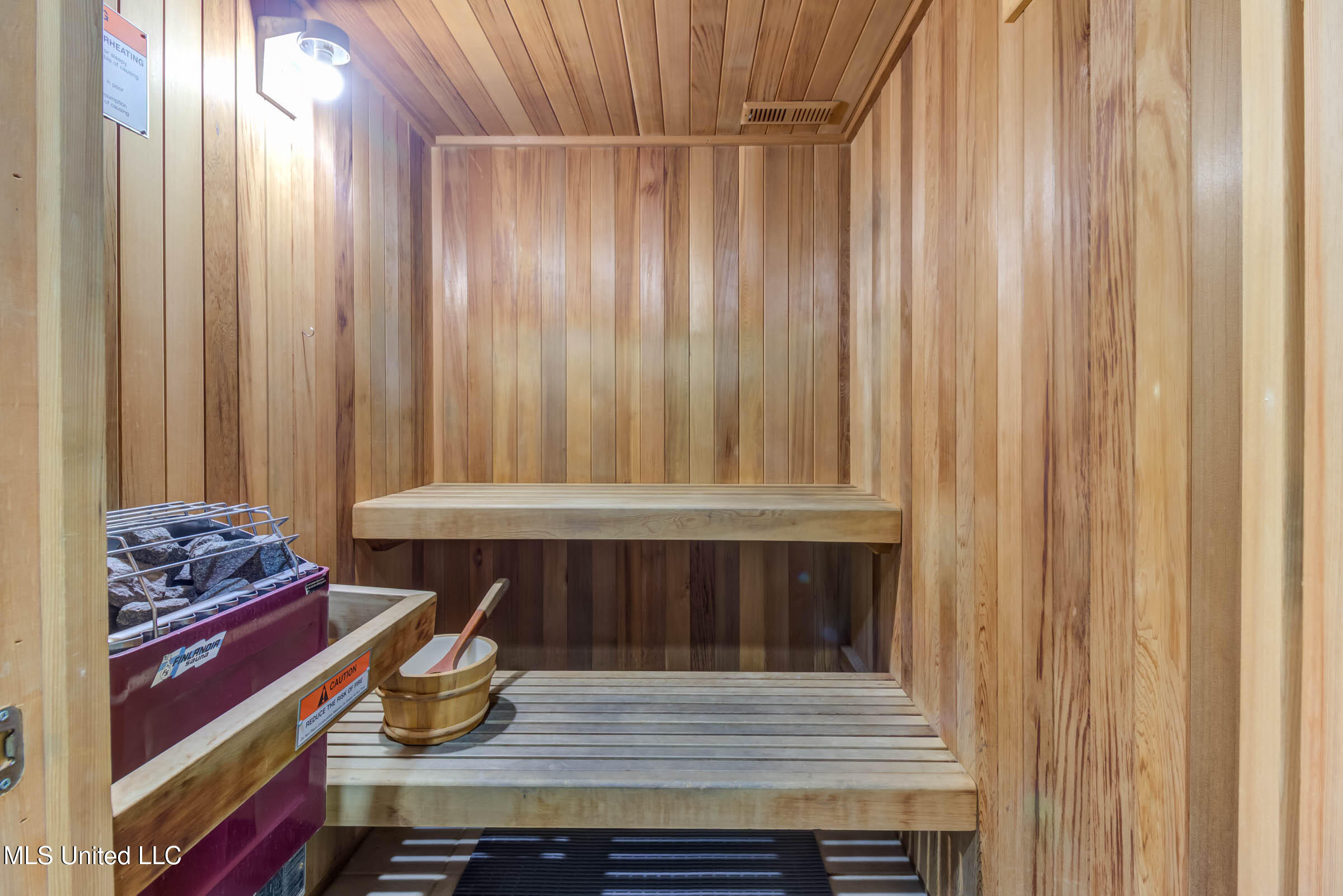 2668 Beach Boulevard Property Photo 45