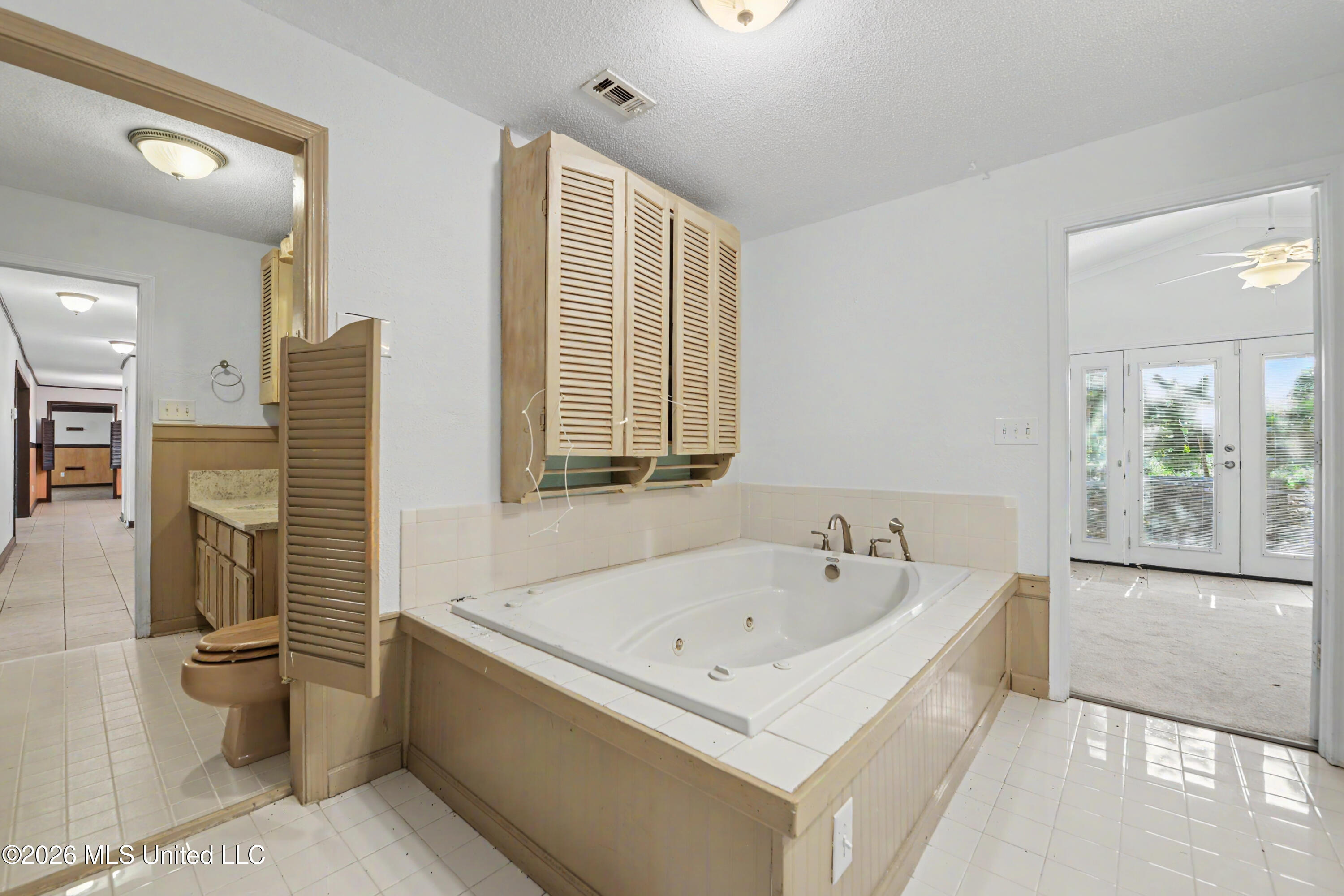 1040 Del Norte Circle Property Photo 22