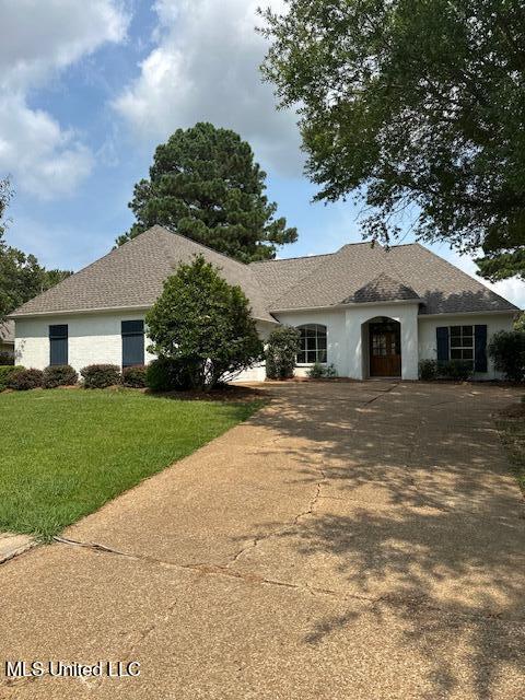 130 Savoy Park Property Photo 1