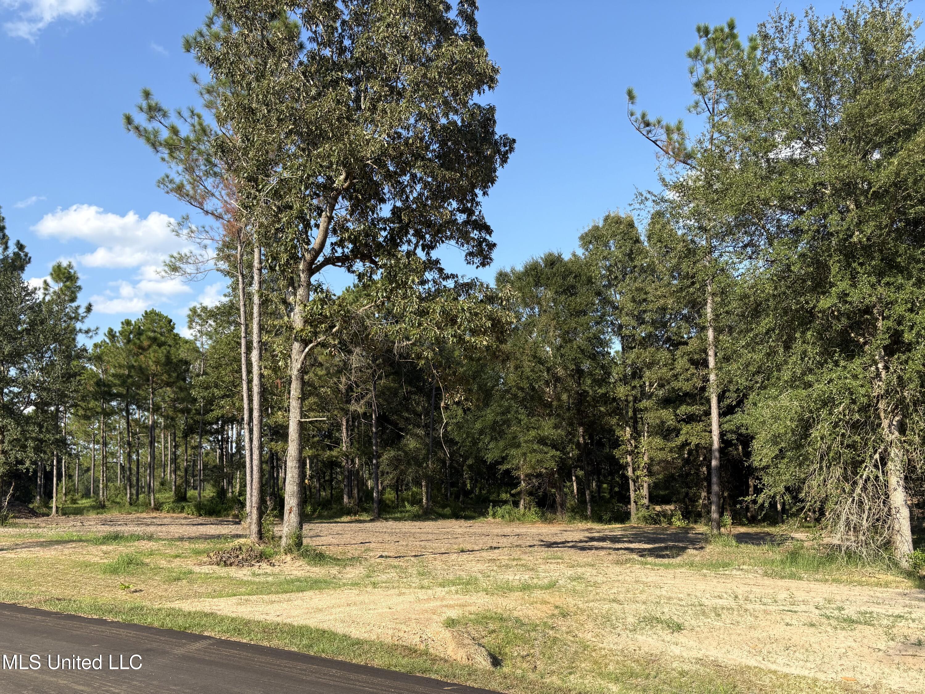 Sunfish Lane Property Photo 1