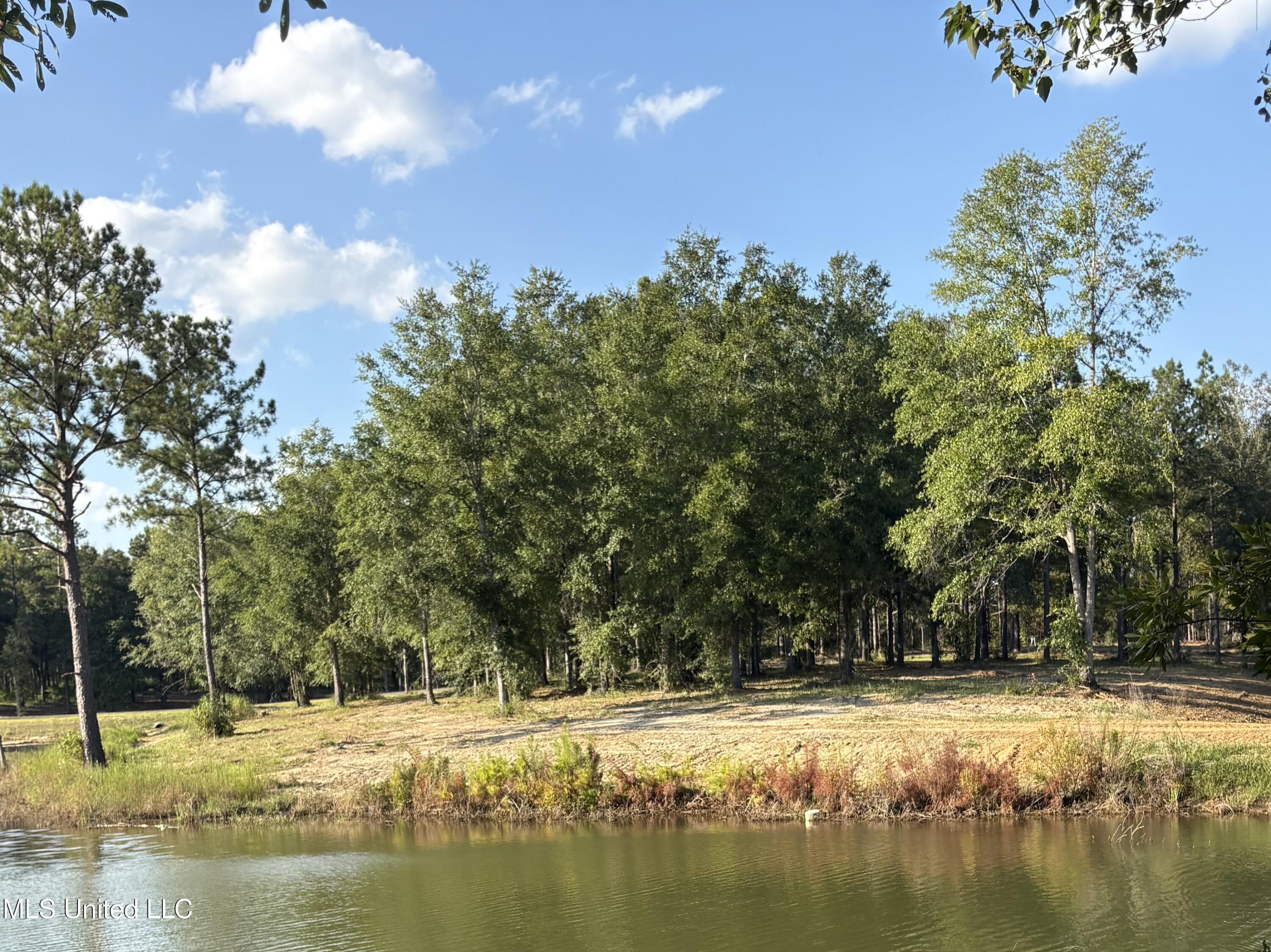 Sunfish Lane Property Photo 1