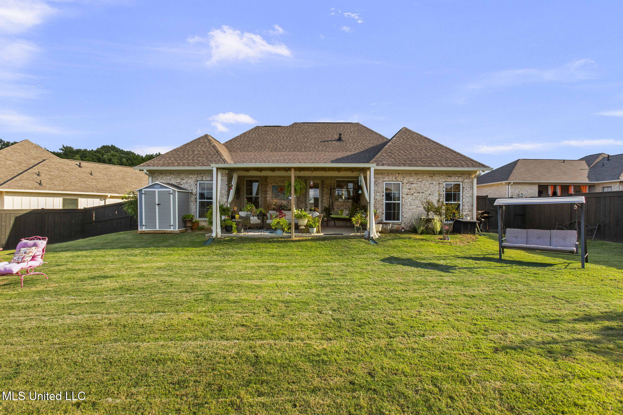 202 Silver Maple Place Property Photo 31