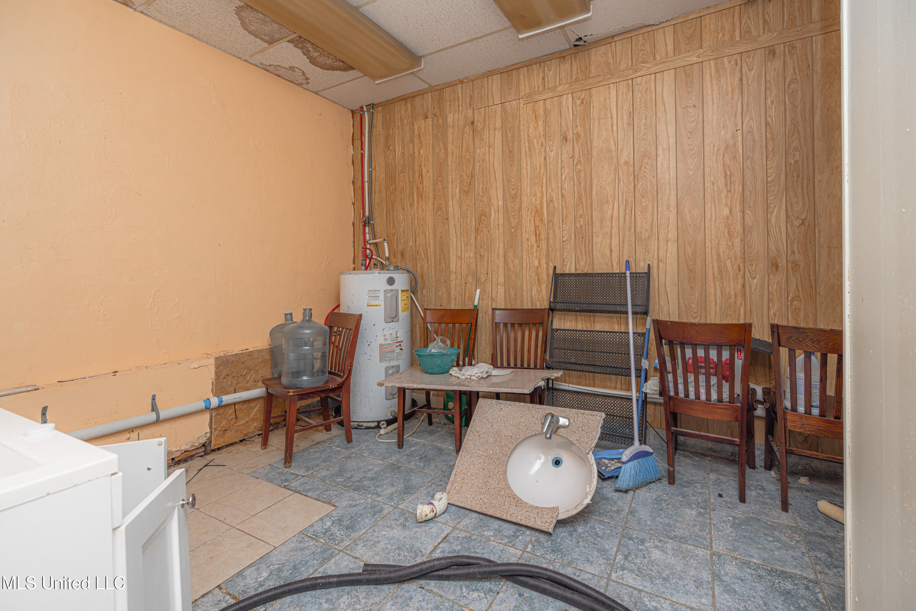 1713 Clay Street Property Photo 16