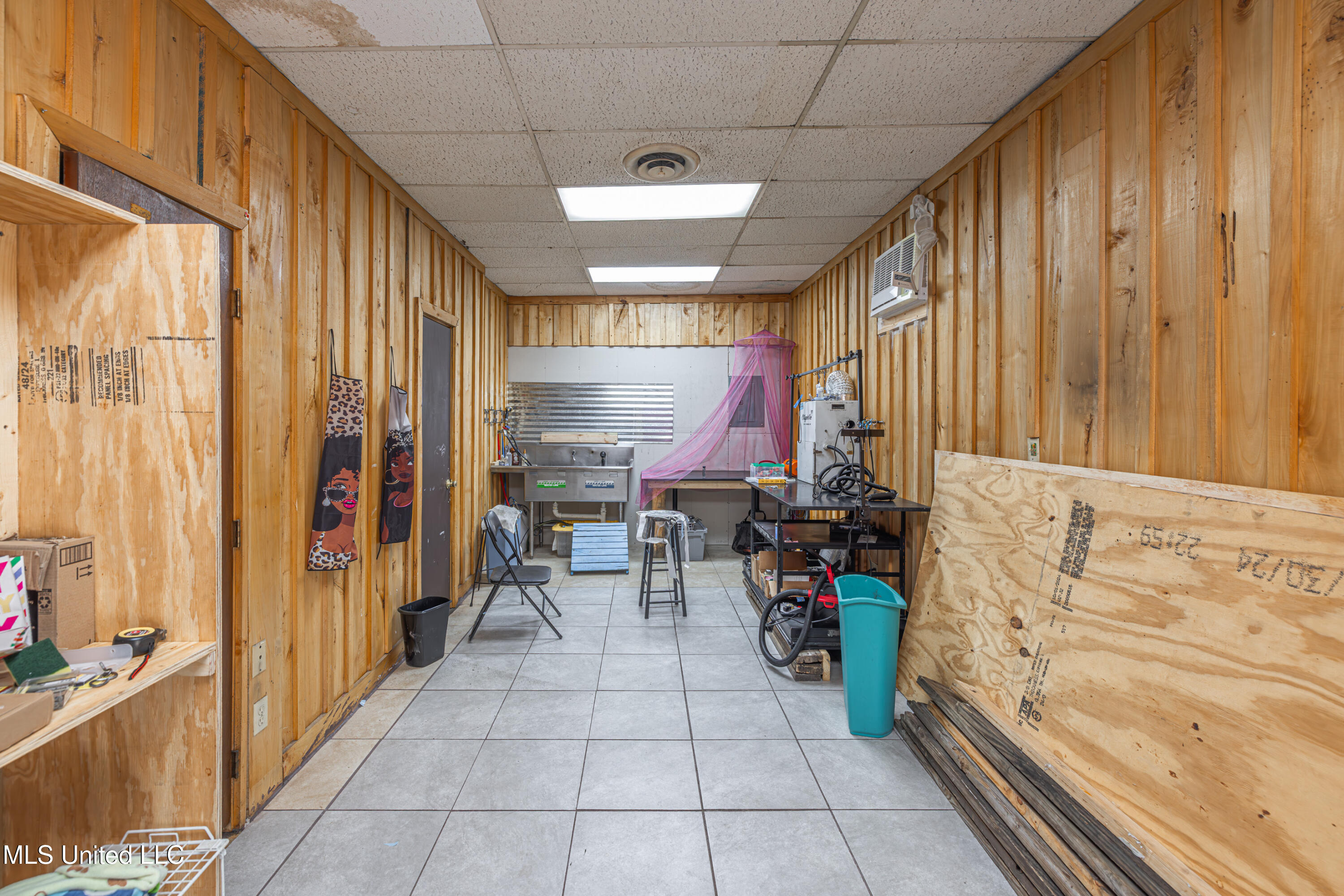 1713 Clay Street Property Photo 23