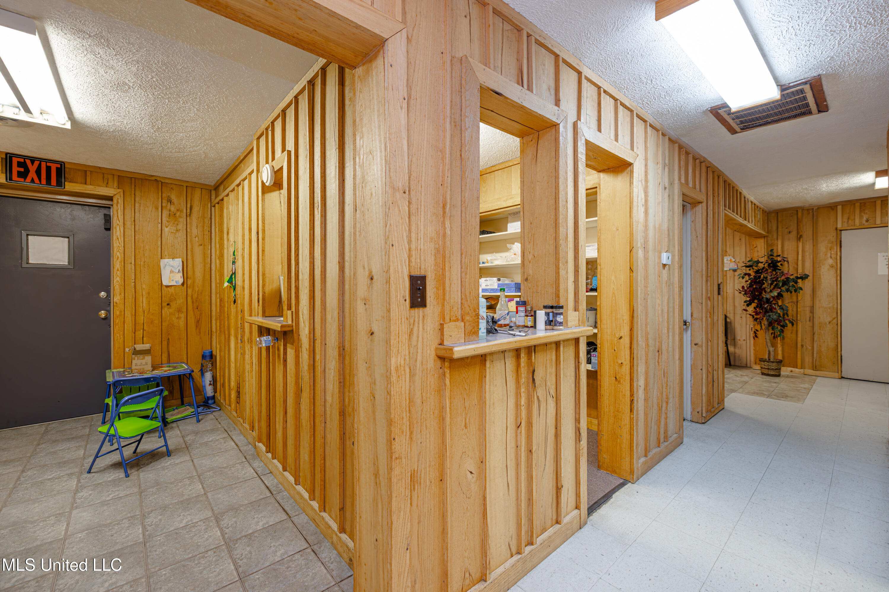 1713 Clay Street Property Photo 40