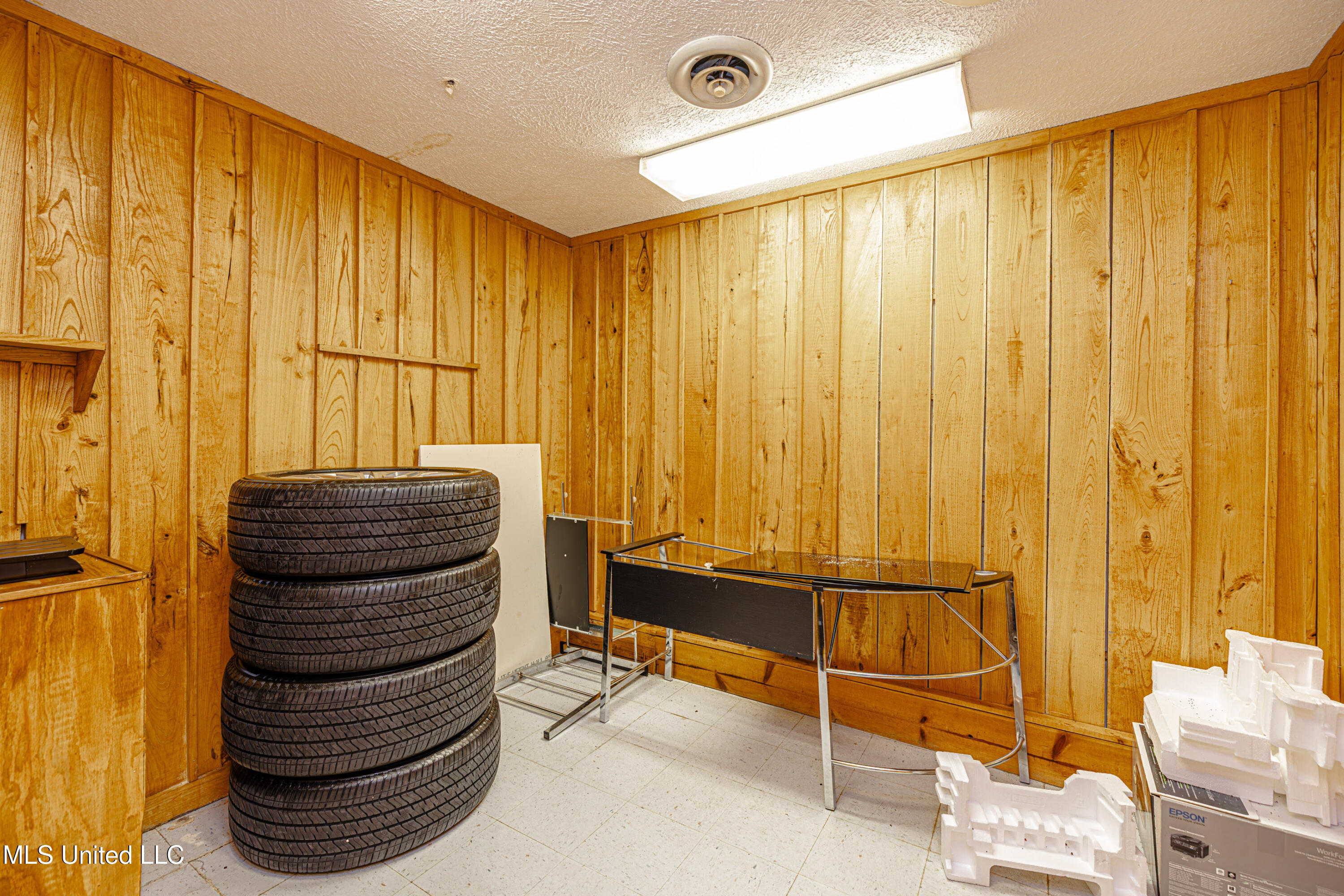 1713 Clay Street Property Photo 48