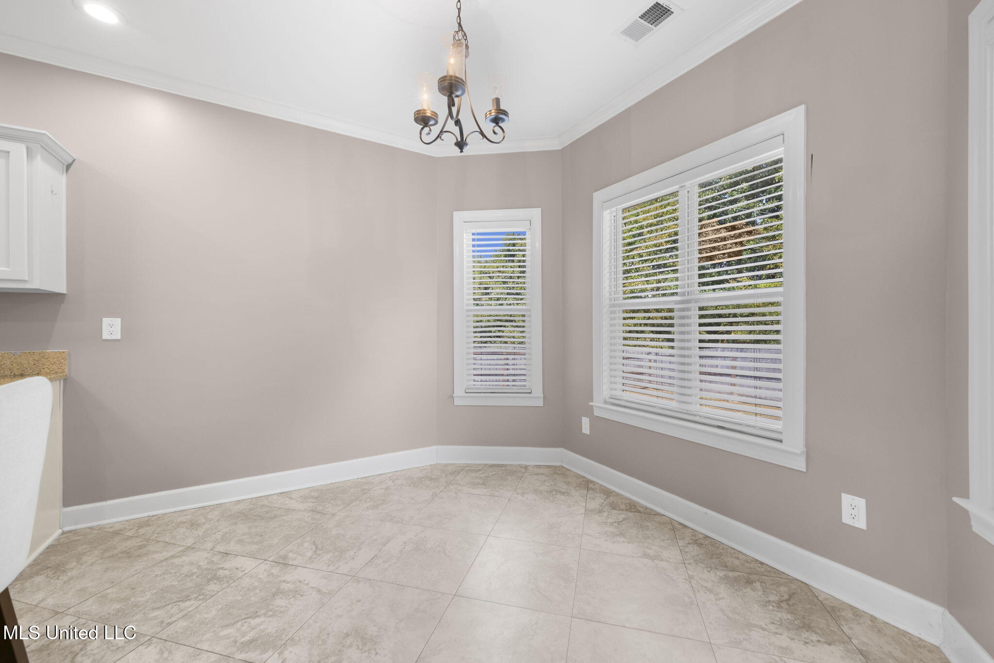 35 Pearson Cove Property Photo 16