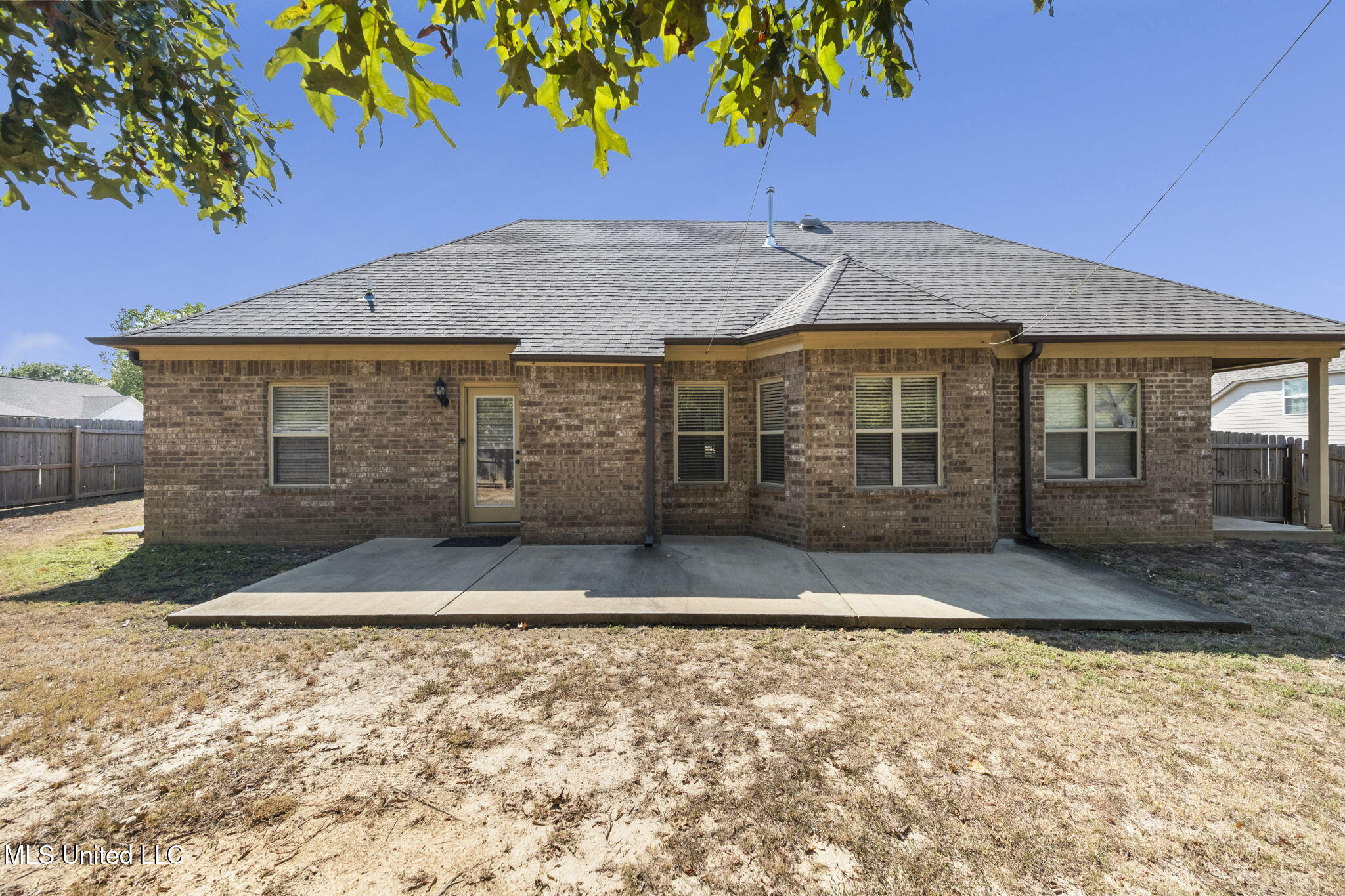 35 Pearson Cove Property Photo 32