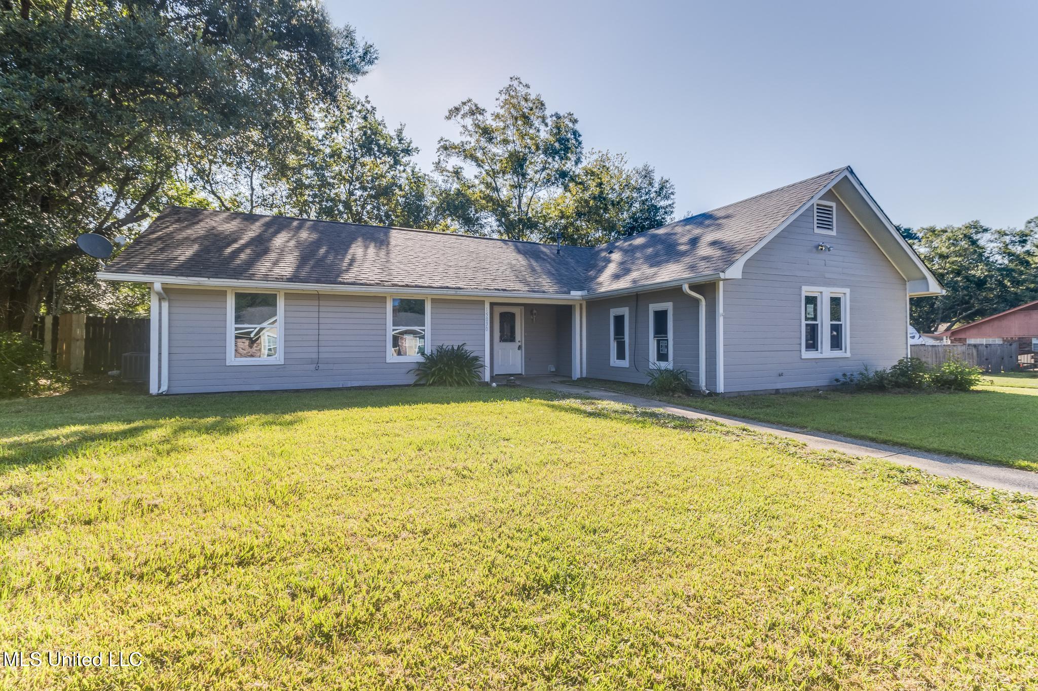 15030 Government Street Property Photo 3