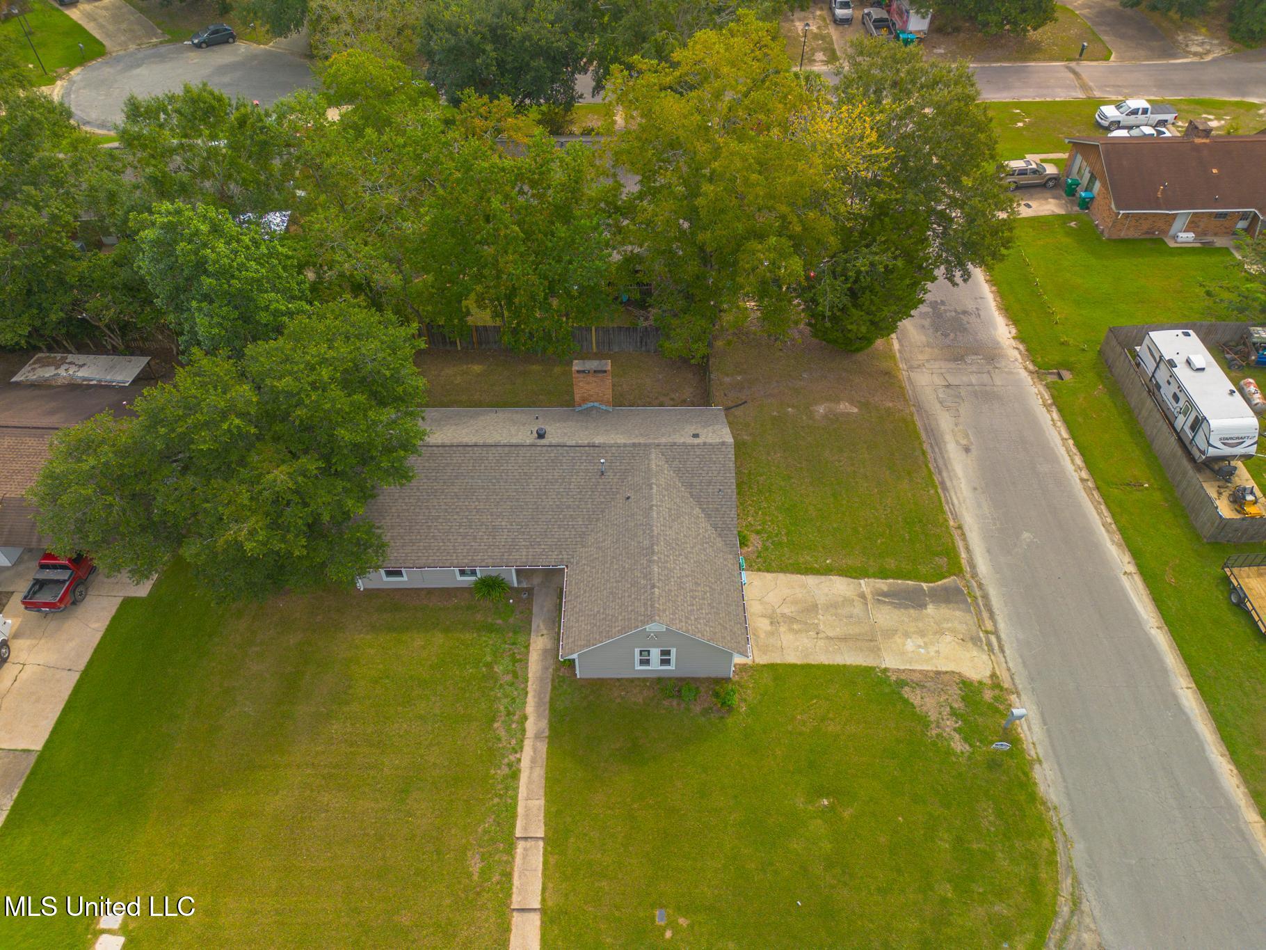 15030 Government Street Property Photo 5