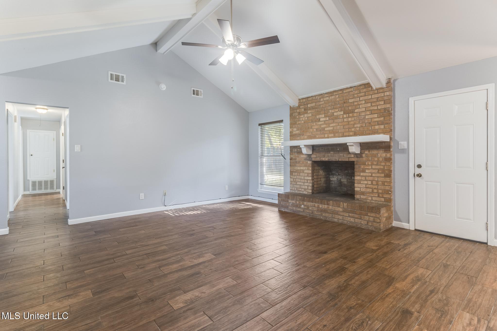 15030 Government Street Property Photo 7