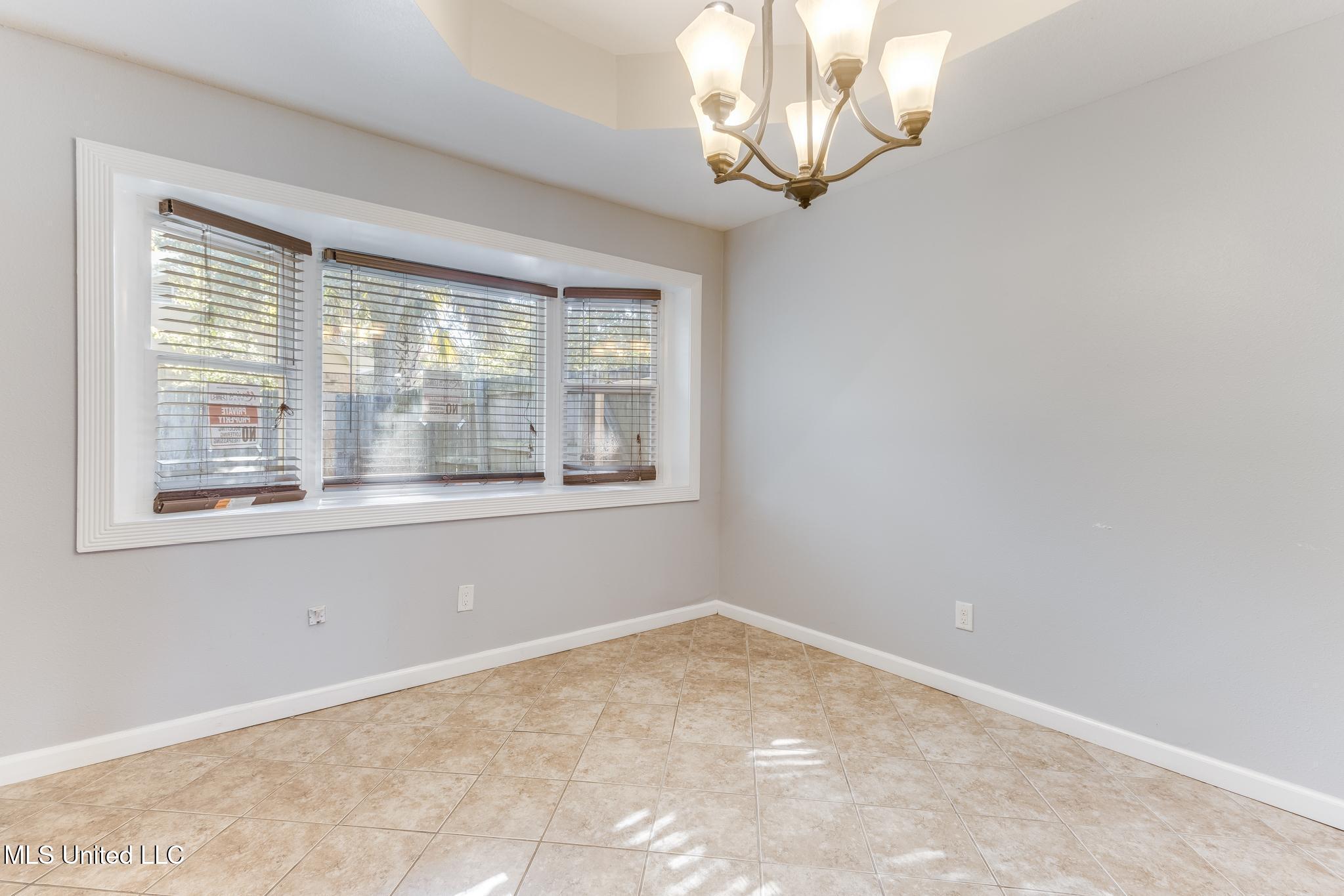 15030 Government Street Property Photo 12