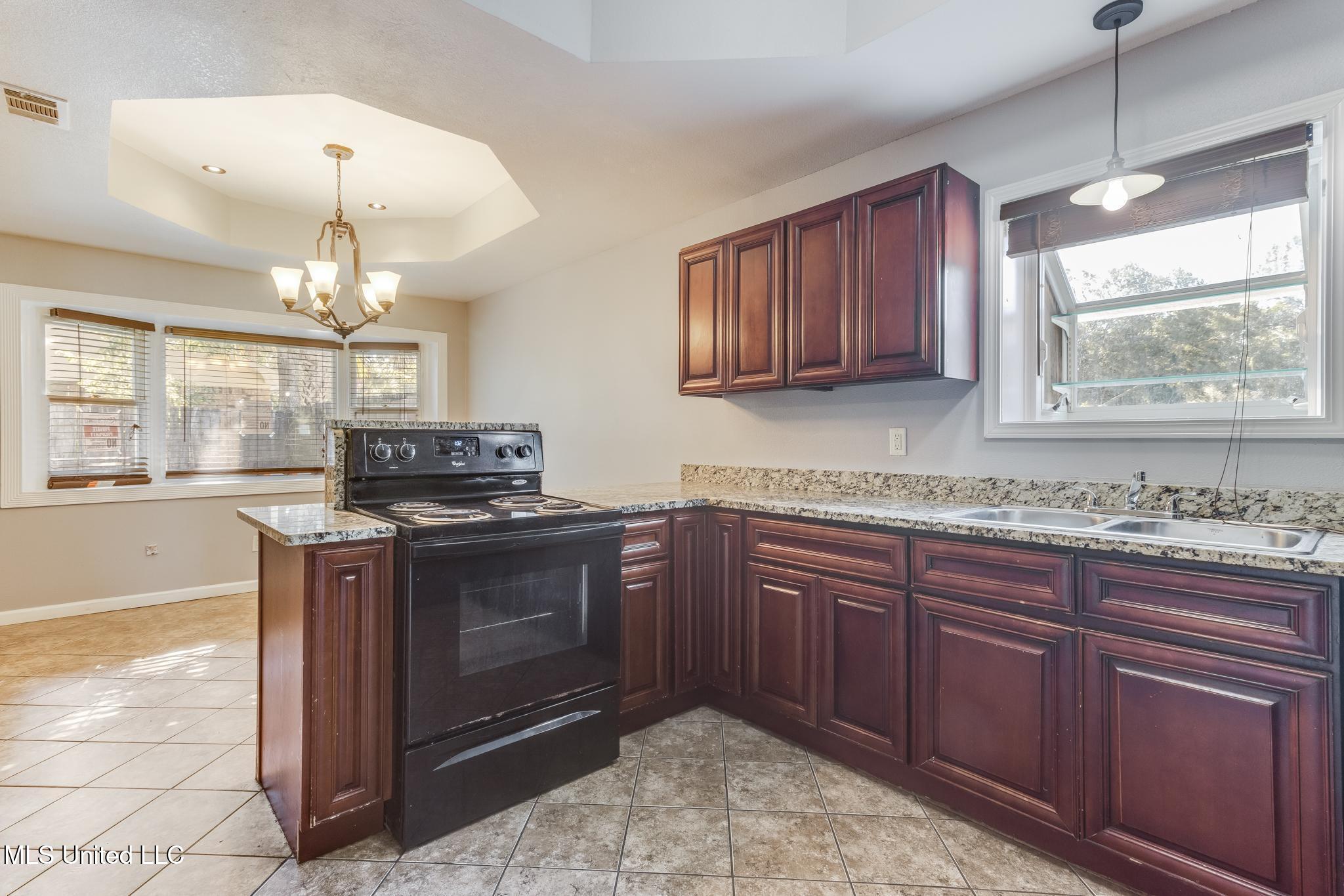 15030 Government Street Property Photo 13