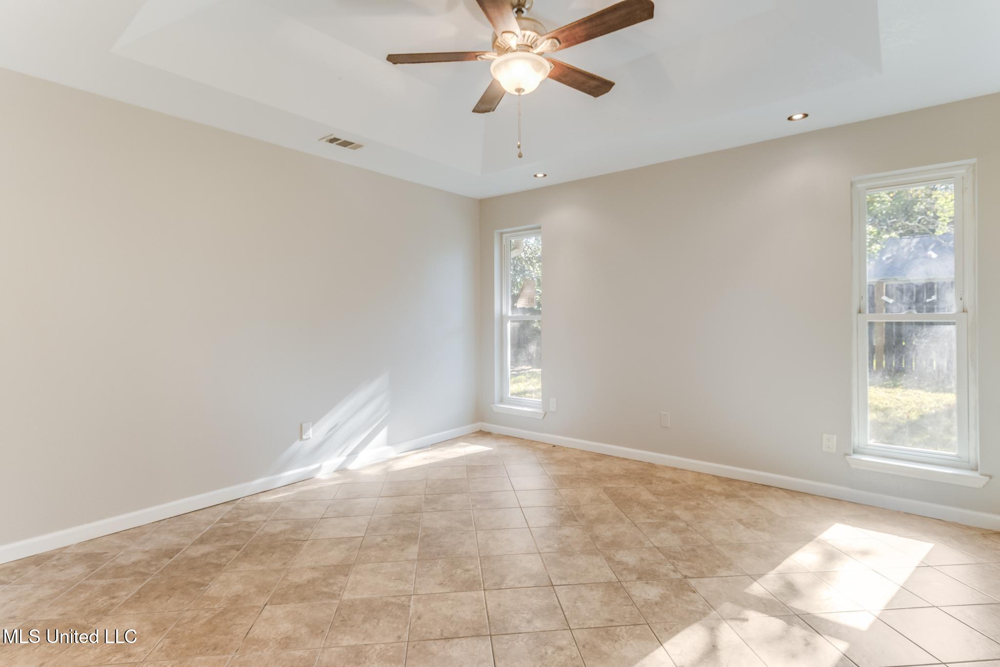 15030 Government Street Property Photo 14